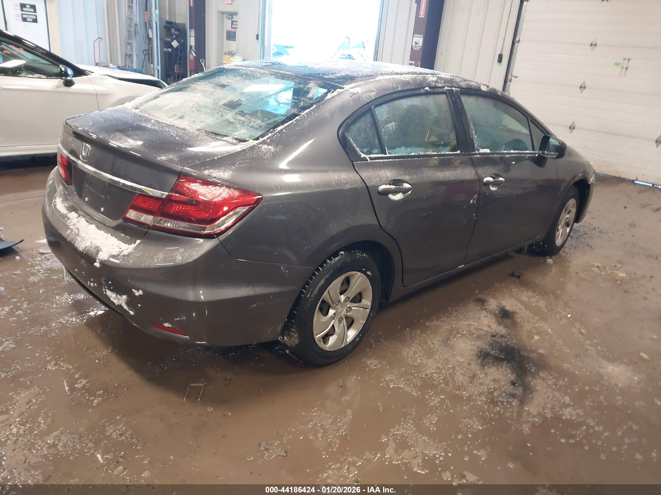 HONDA CIVIC image 4