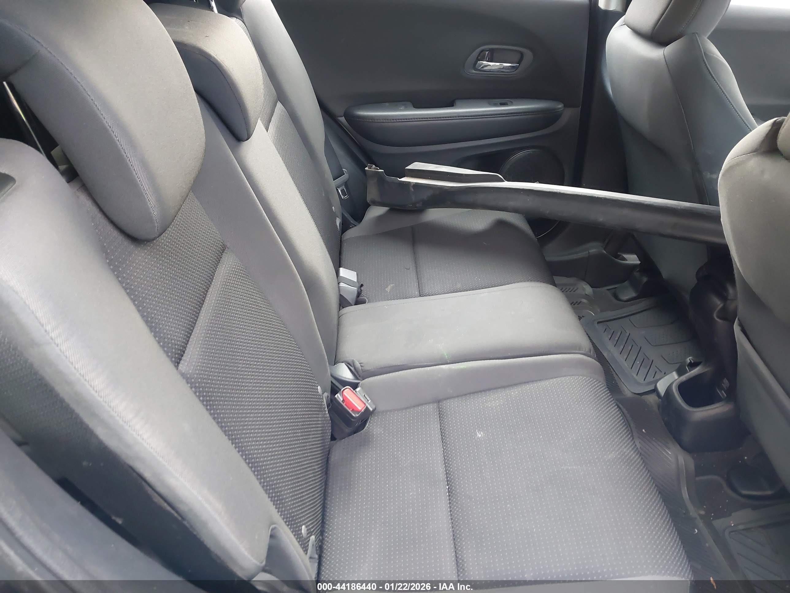 HONDA HR-V image 8