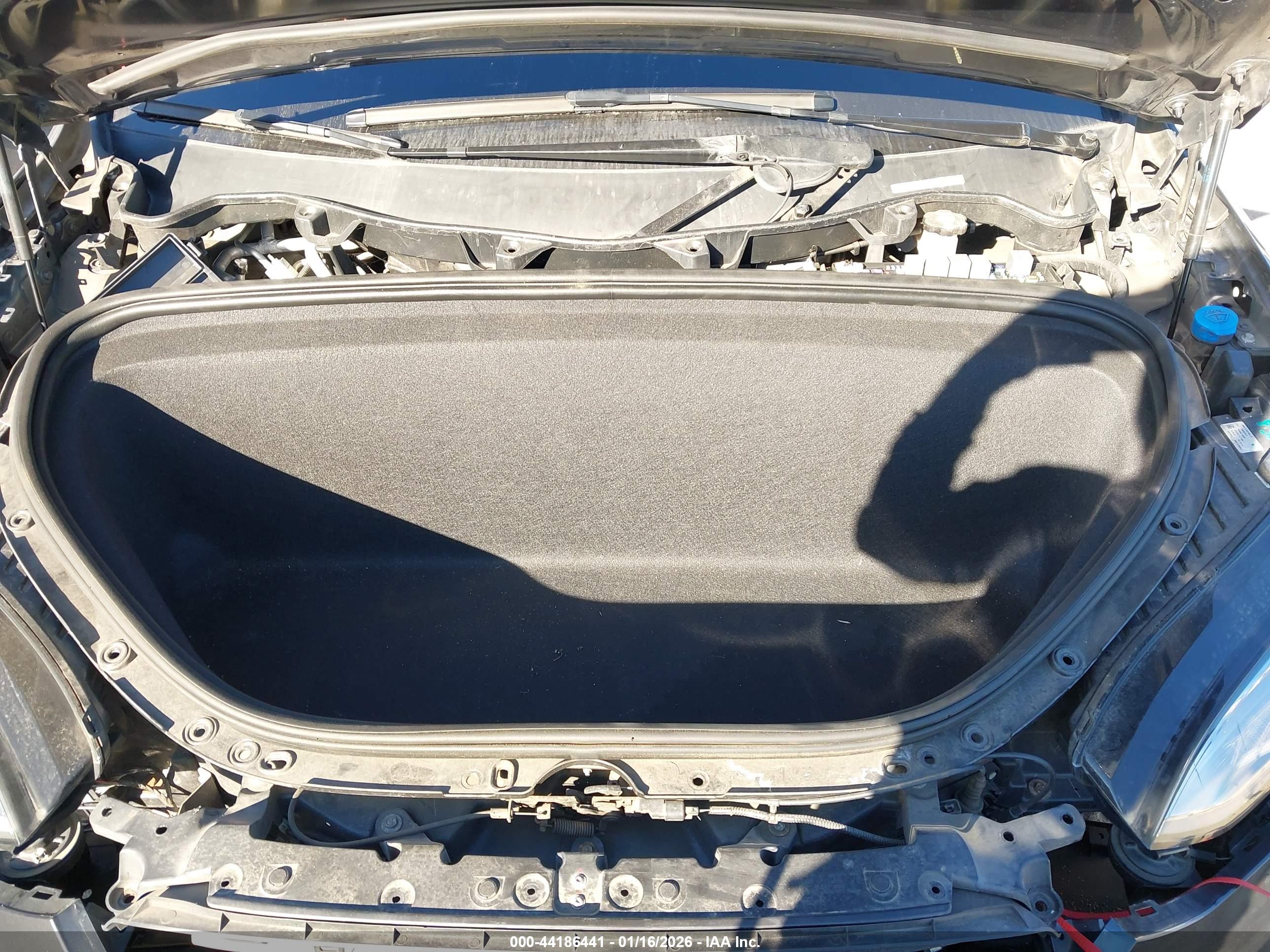 TESLA MODEL image 10
