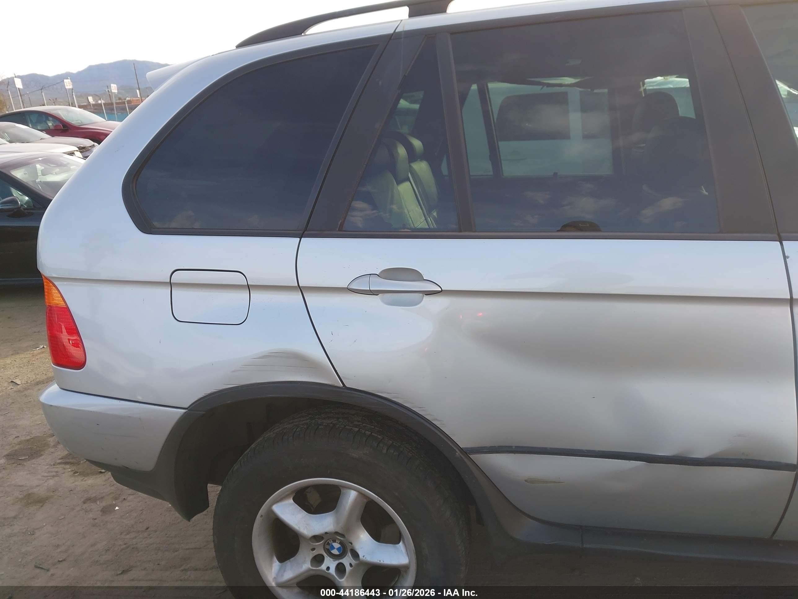 BMW X5 image 6