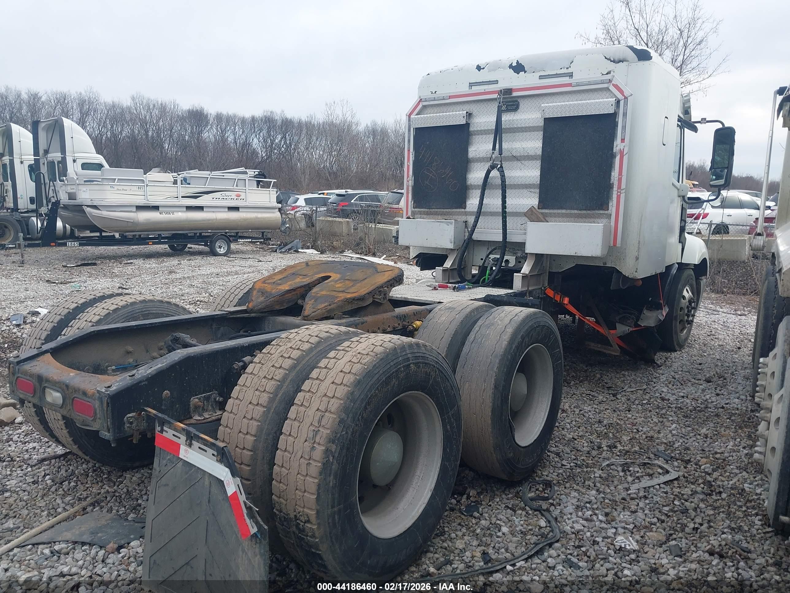 FREIGHTLINER COLUMBIA image 4