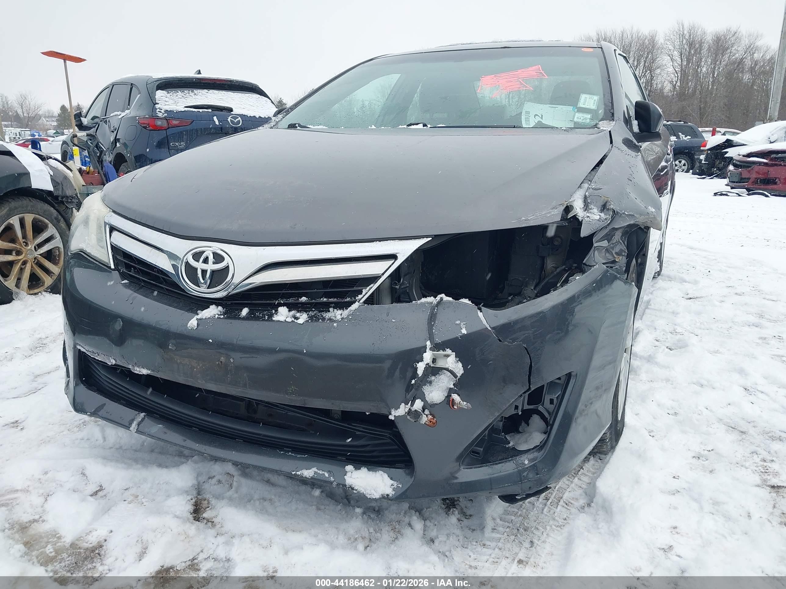 TOYOTA CAMRY image 6