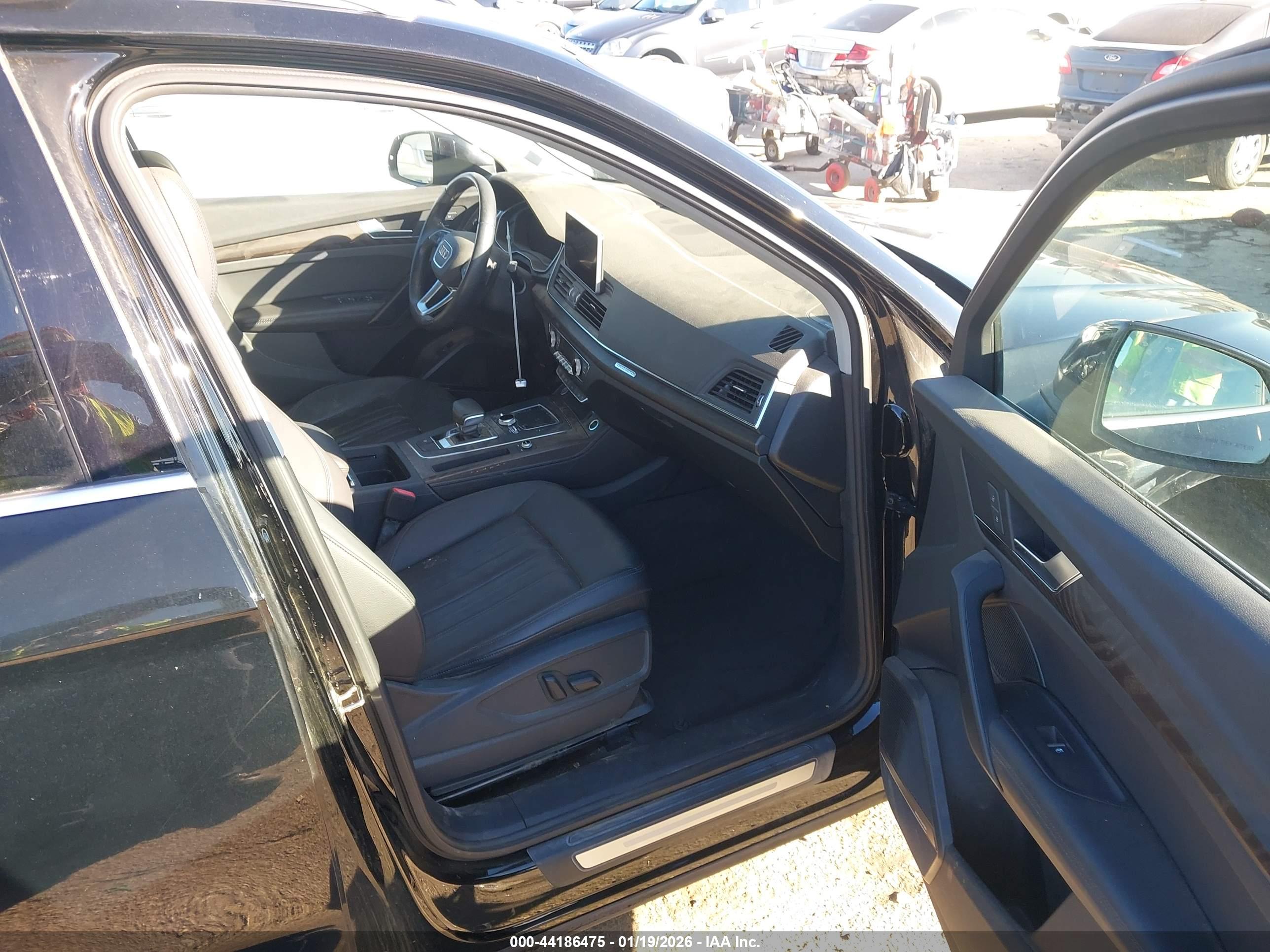 AUDI Q5 image 5