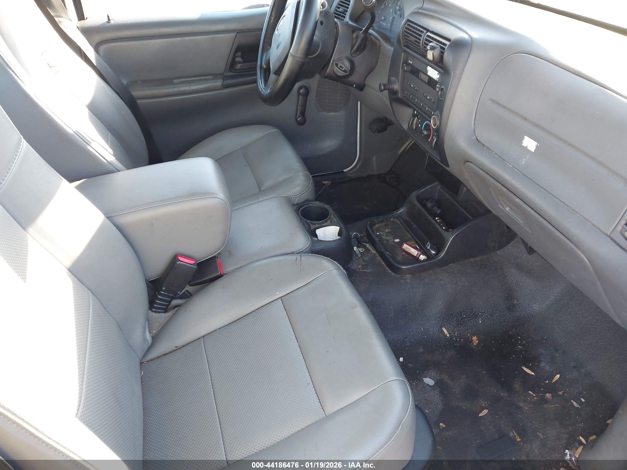 FORD RANGER image 5