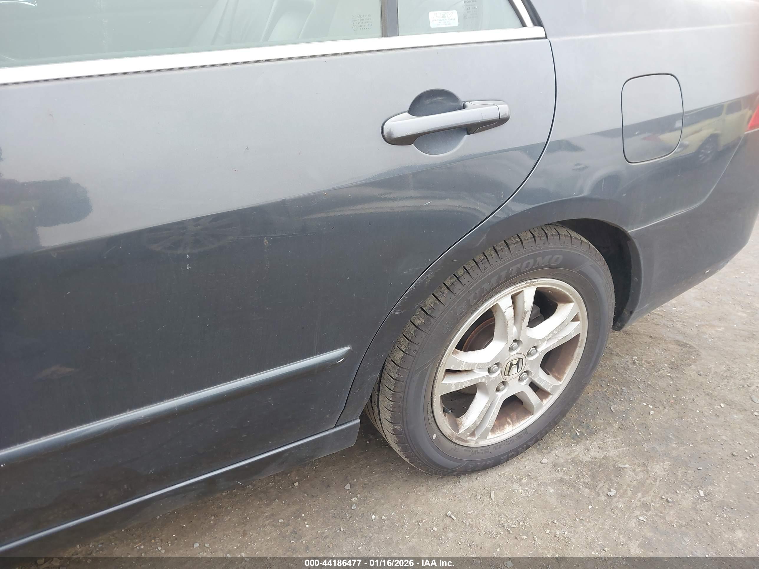 HONDA ACCORD image 6