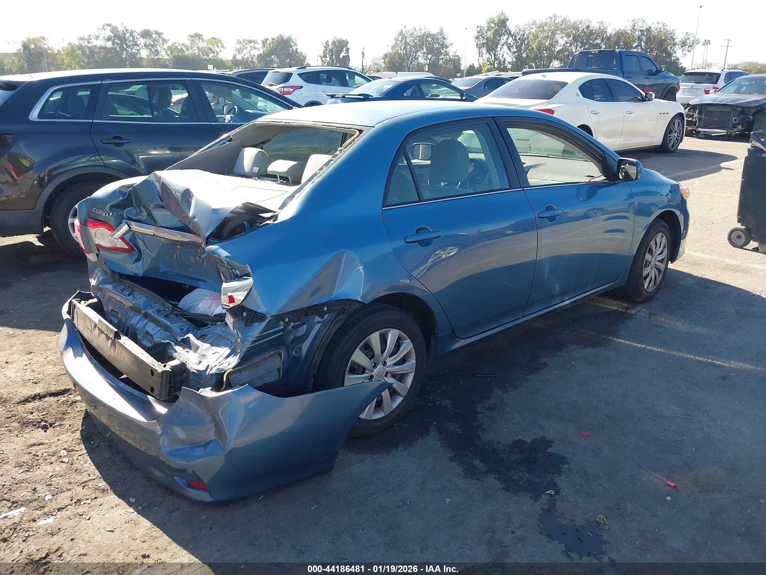 TOYOTA COROLLA image 4