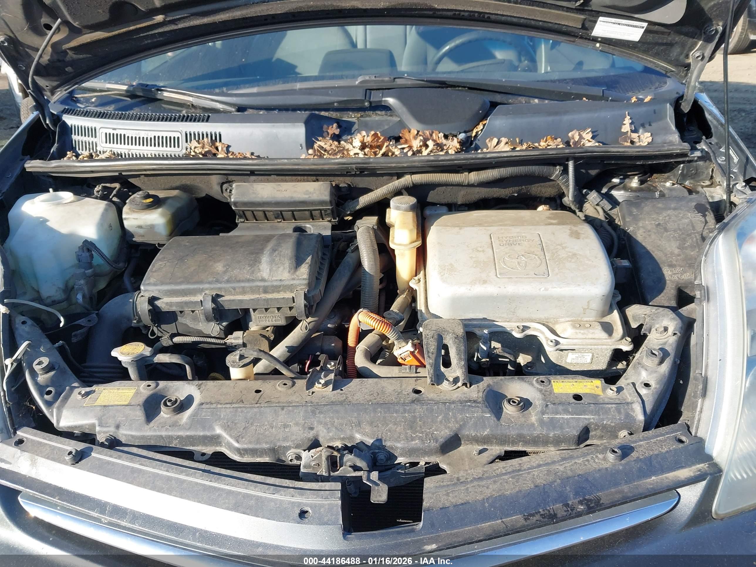 TOYOTA PRIUS image 10