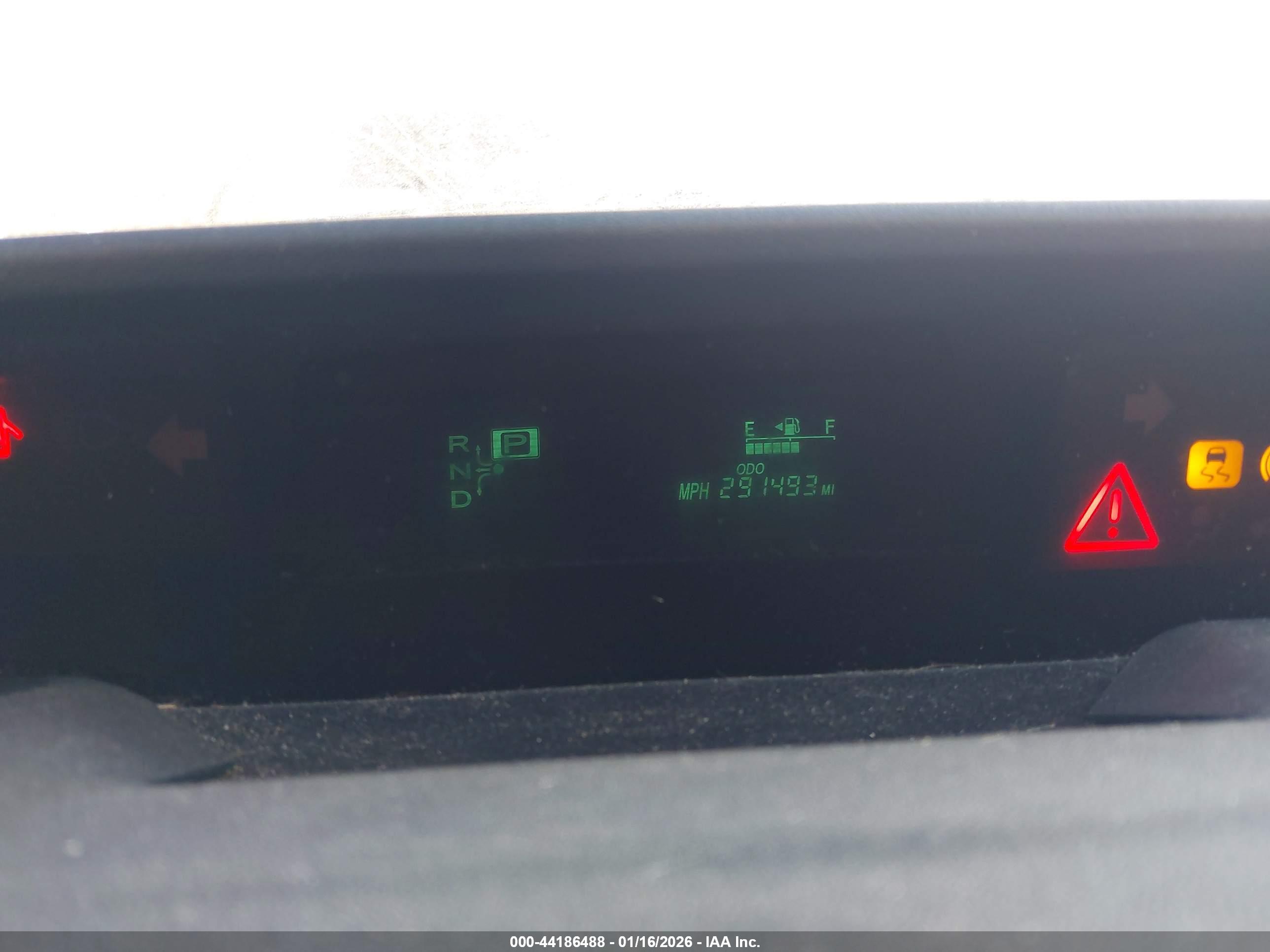 TOYOTA PRIUS image 7