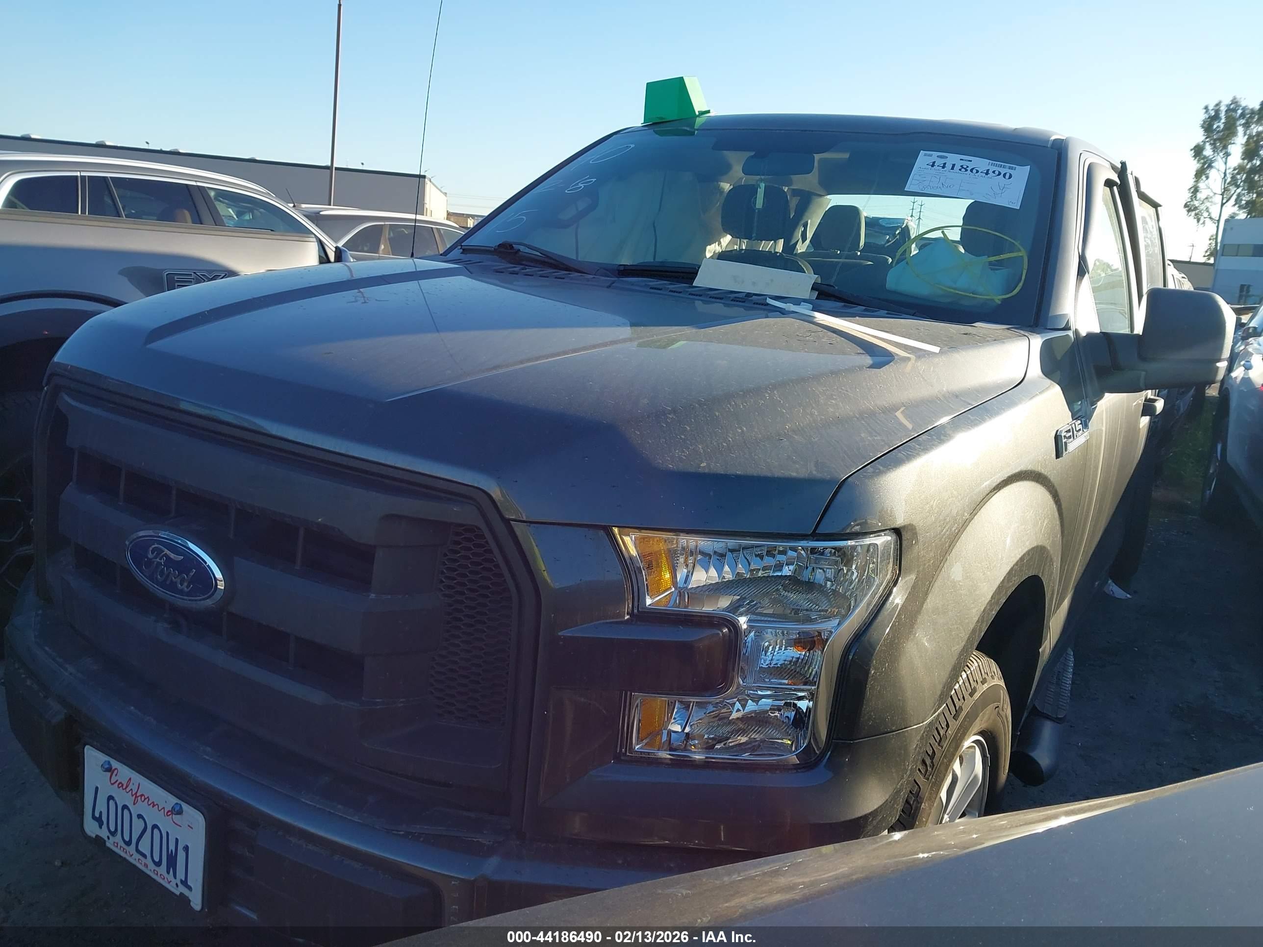 FORD F-150 image 2