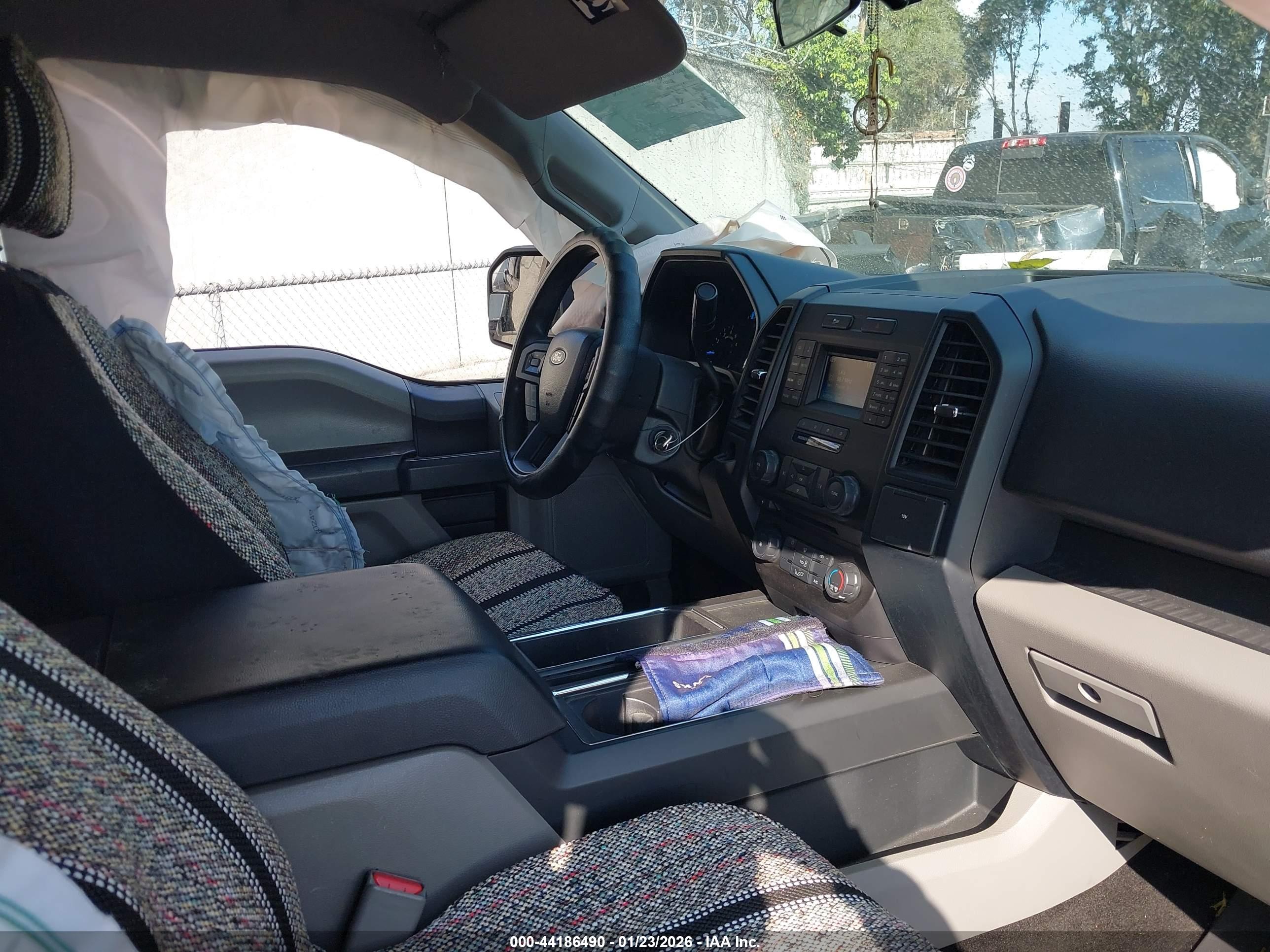 FORD F-150 image 5