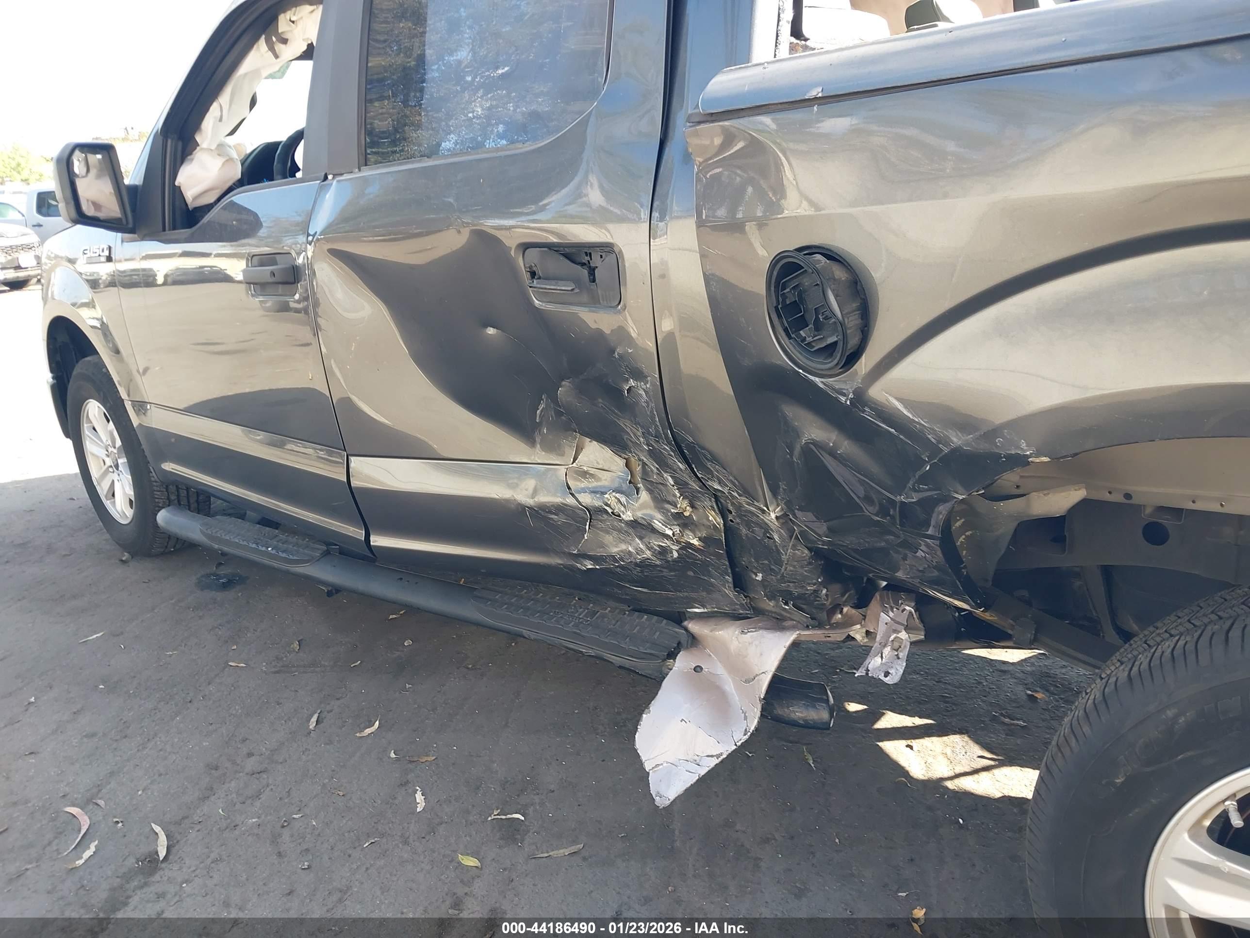 FORD F-150 image 6
