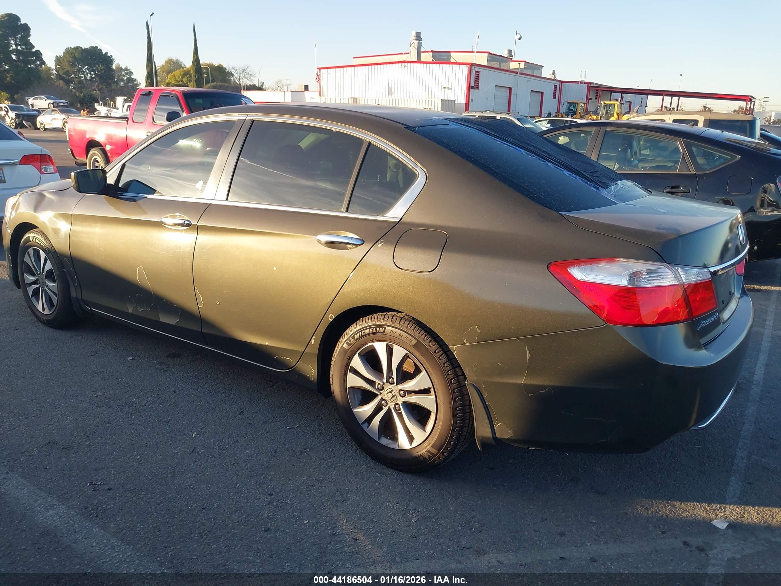 HONDA ACCORD image 3