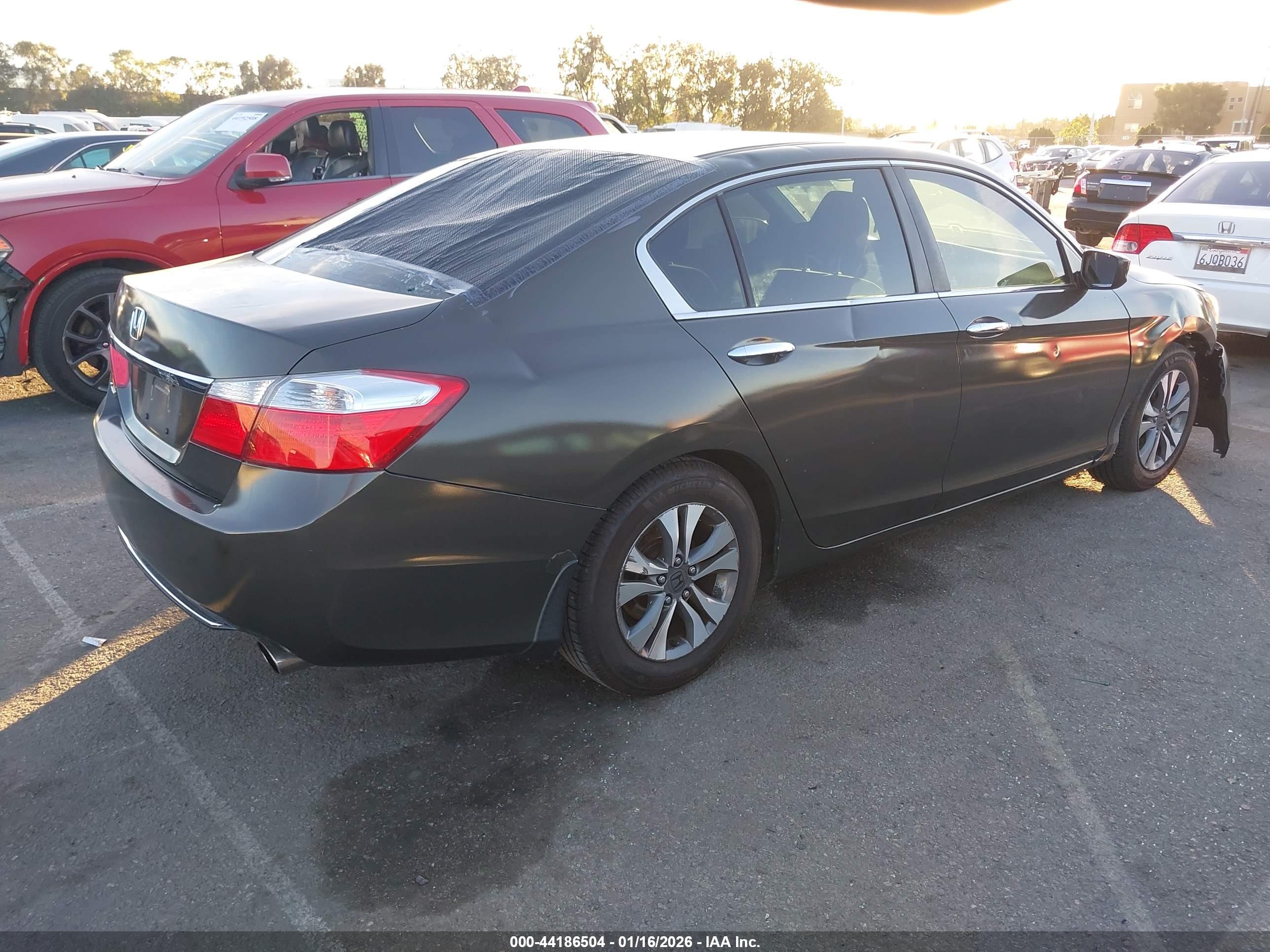 HONDA ACCORD image 4