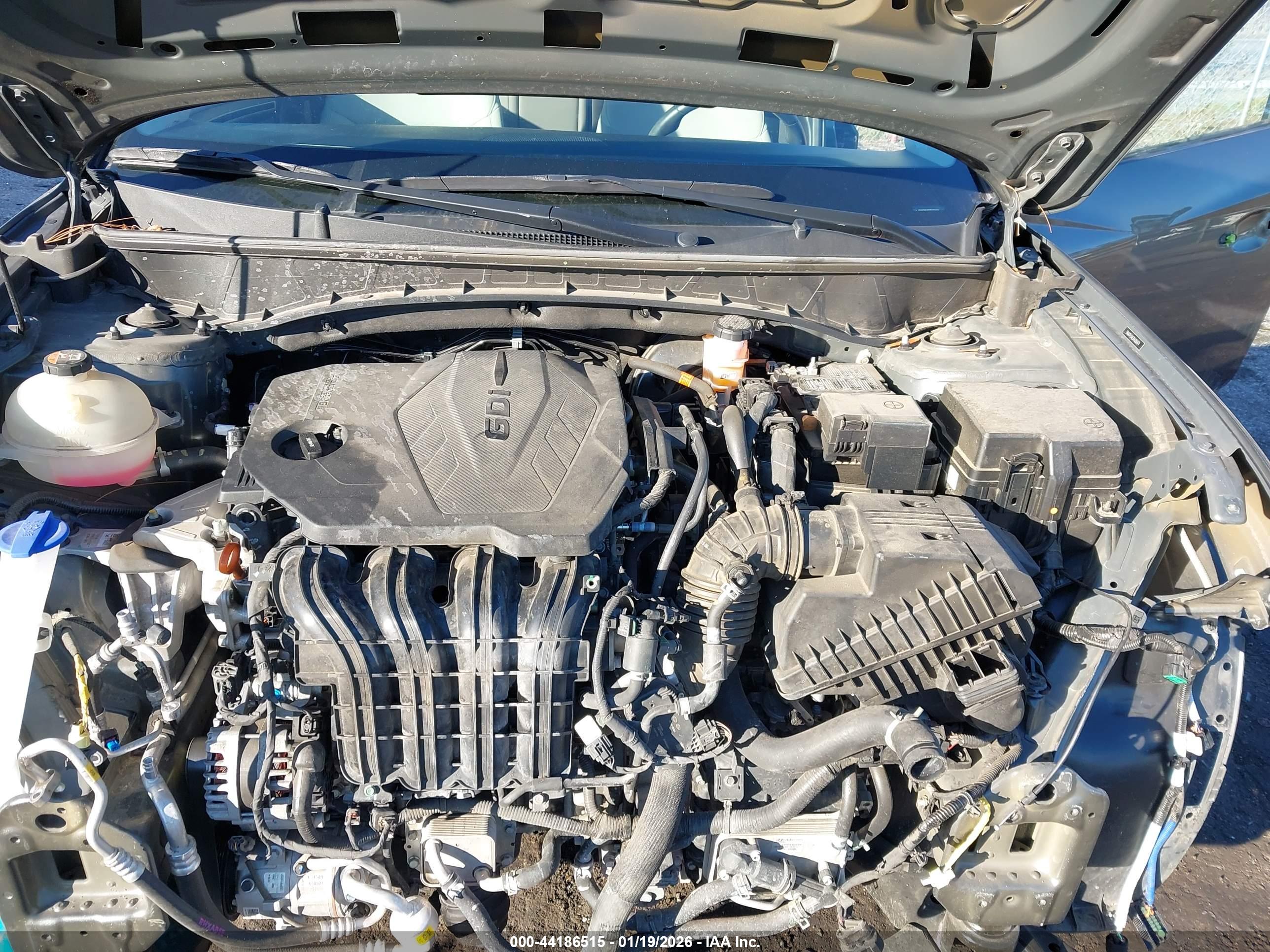 HYUNDAI TUCSON image 10