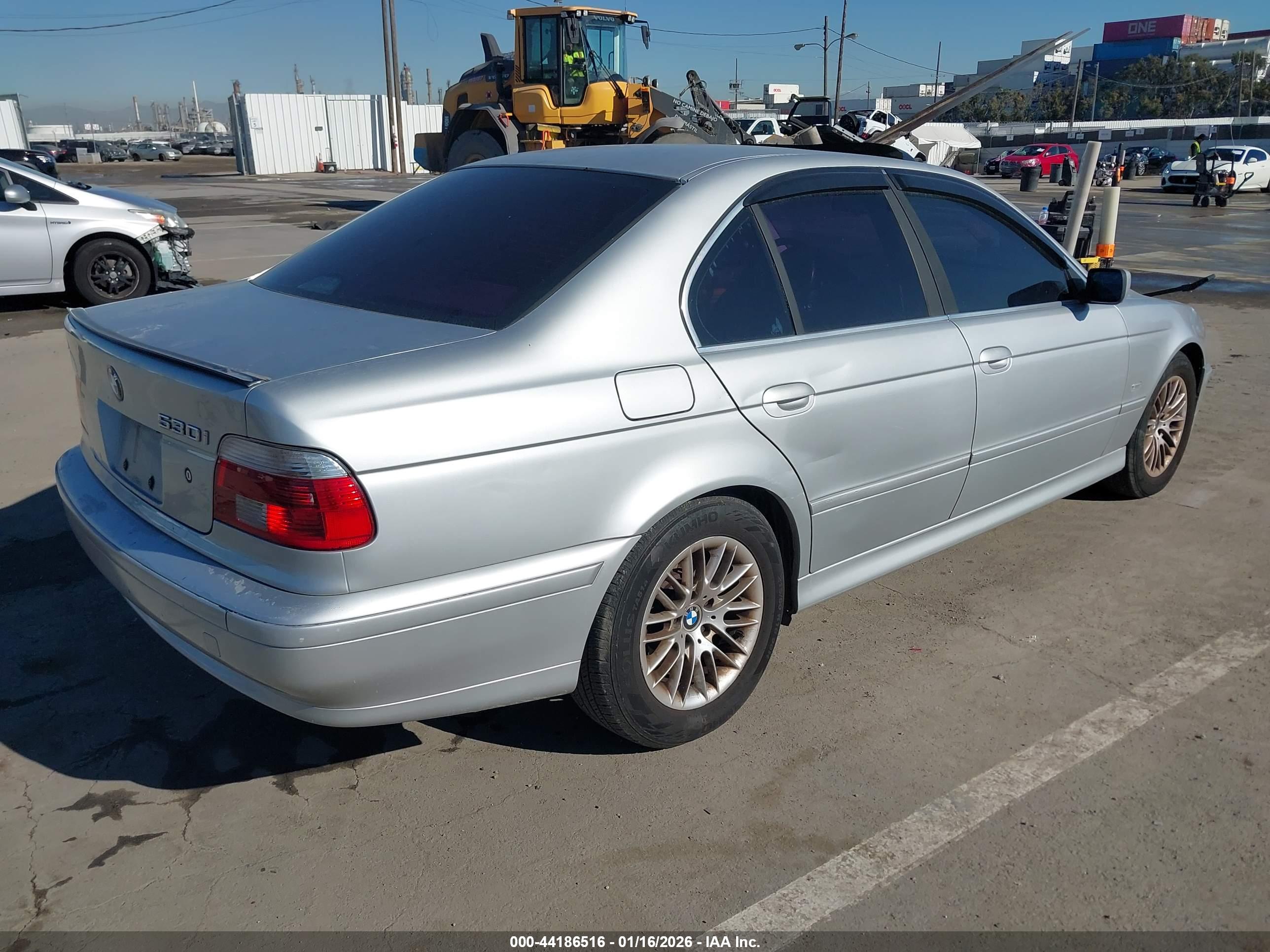 BMW 530IA image 4