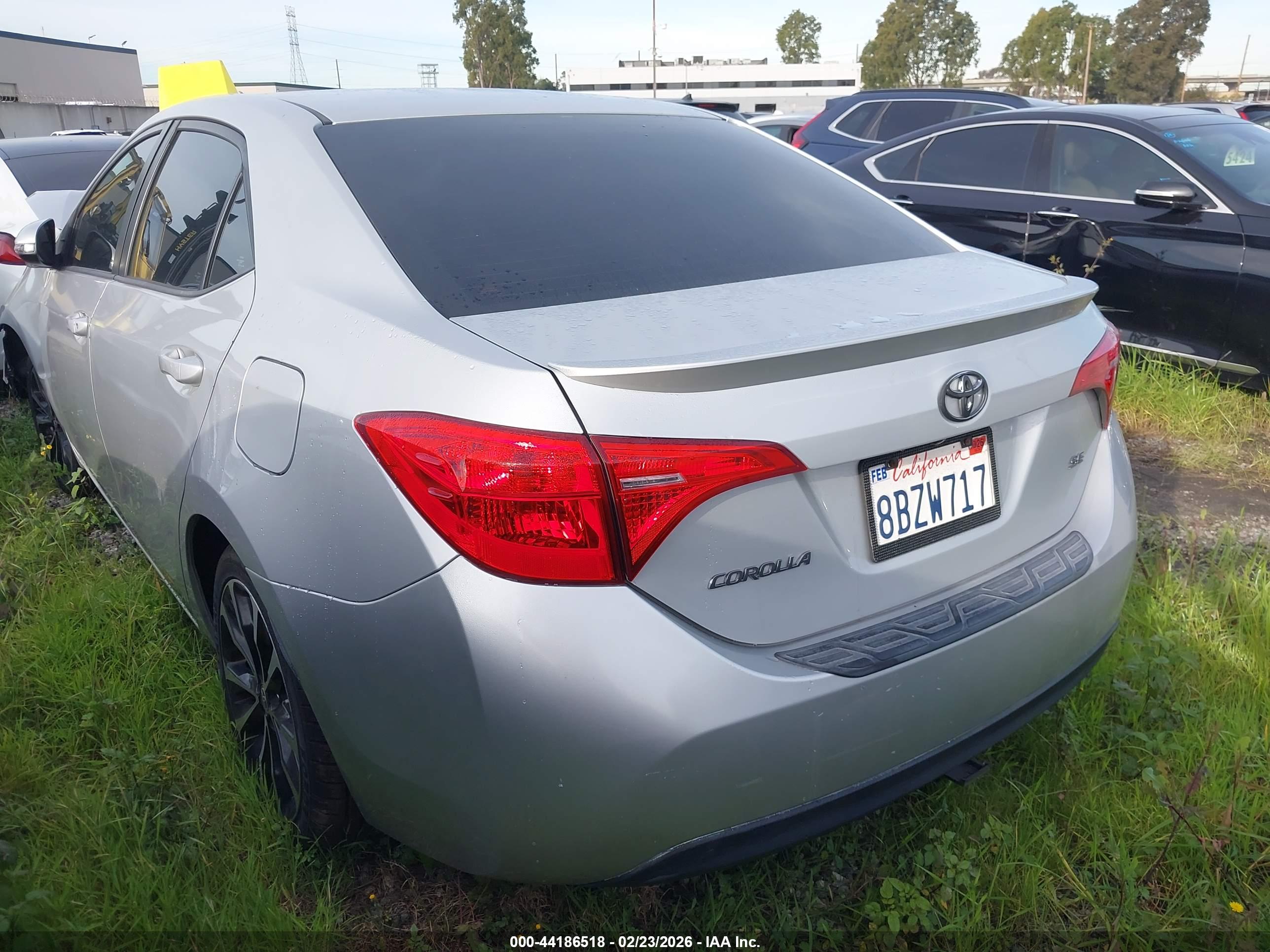 TOYOTA COROLLA image 3