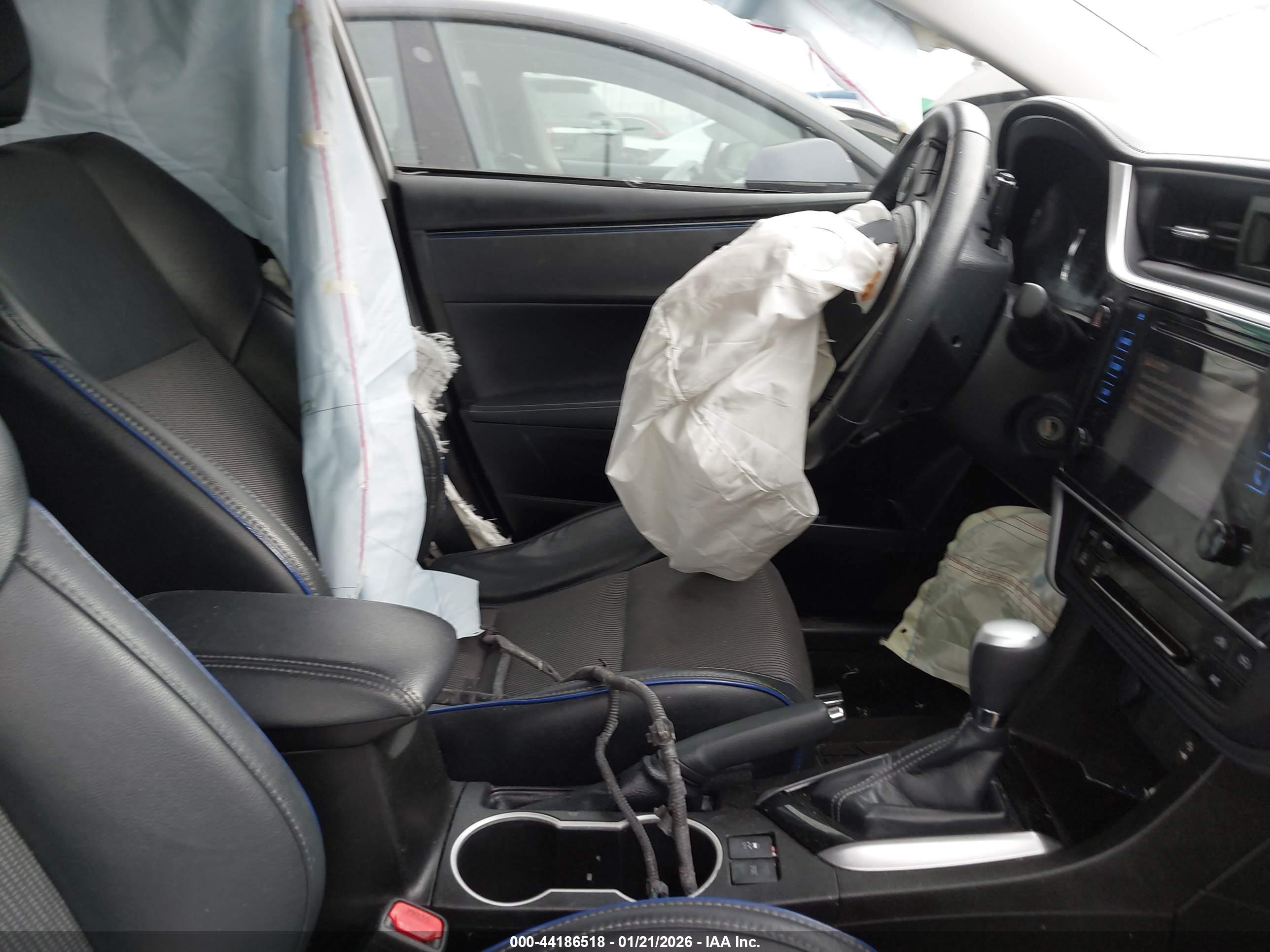 TOYOTA COROLLA image 5