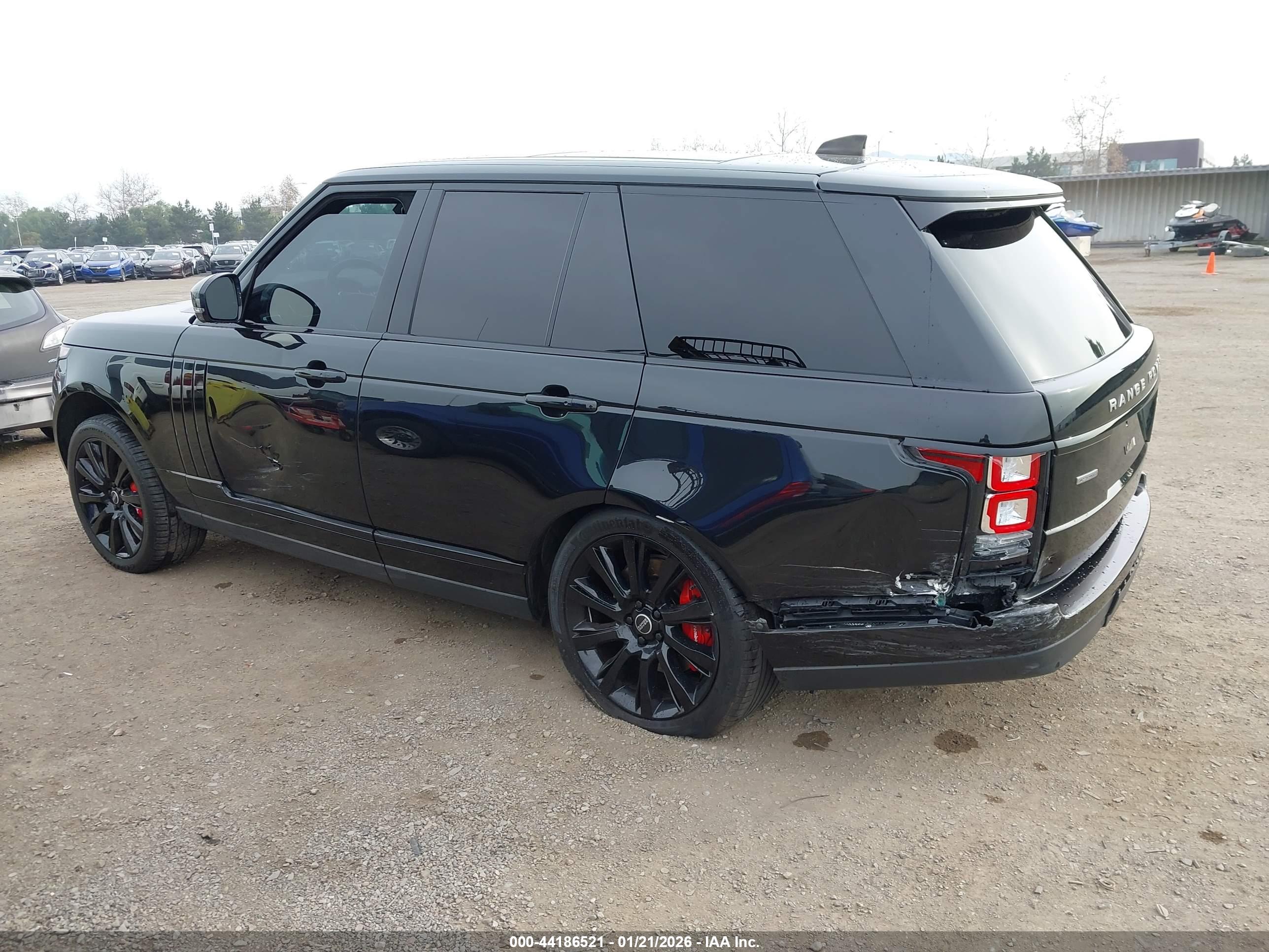 LAND ROVER image 3