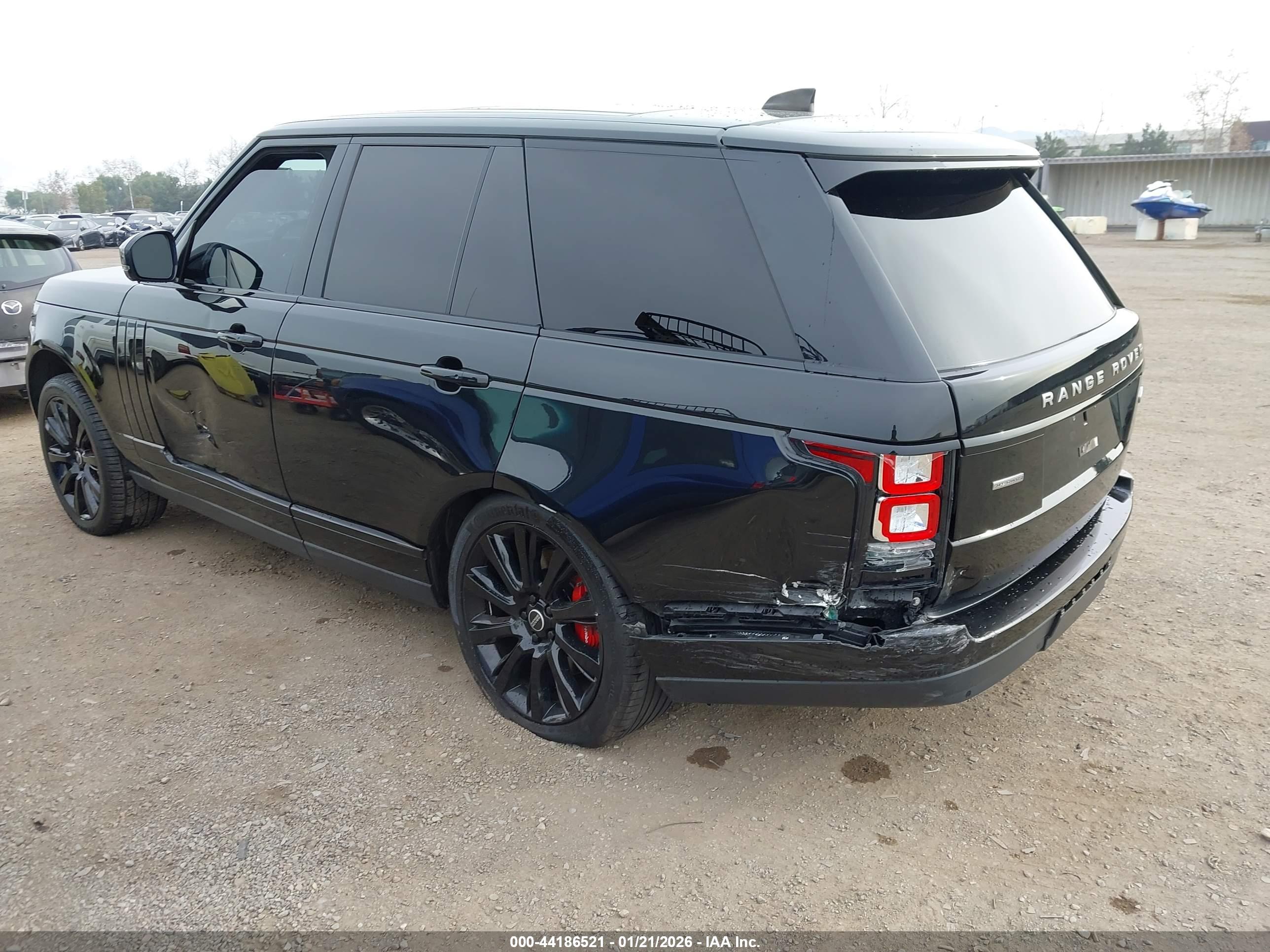 LAND ROVER image 6