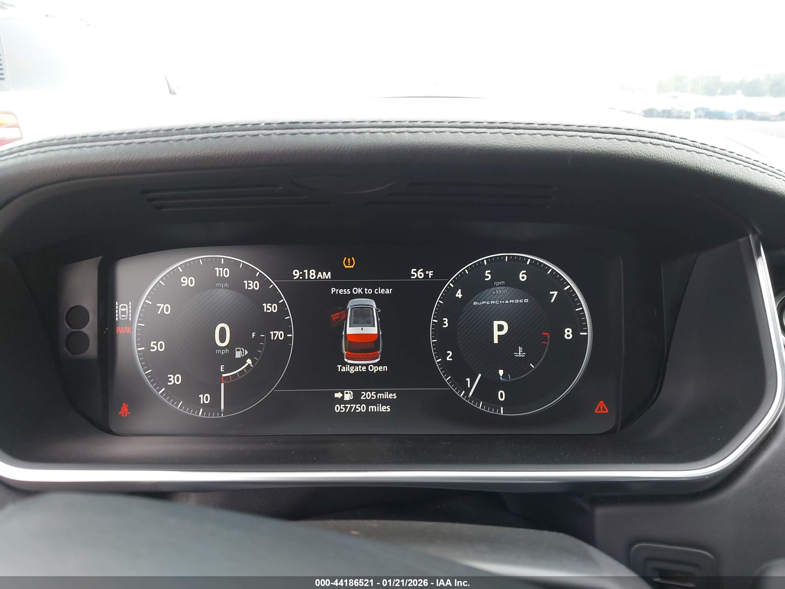 LAND ROVER image 7