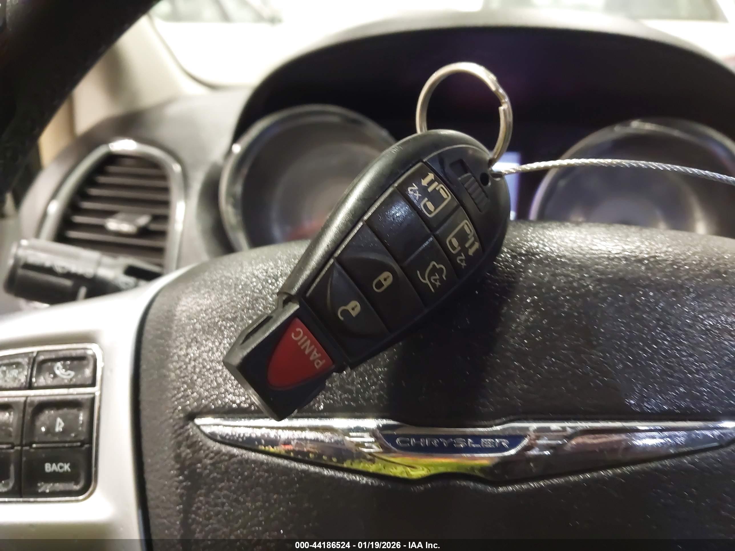 CHRYSLER TOWN image 11