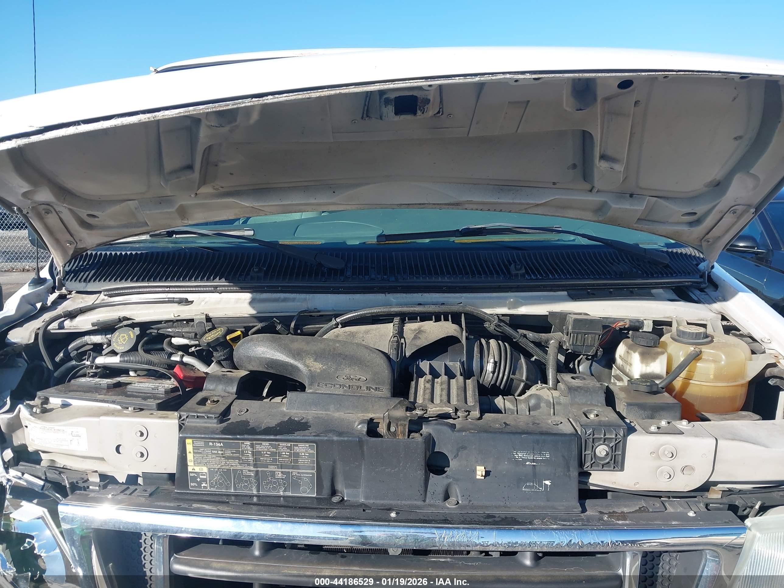 FORD E-350 image 10