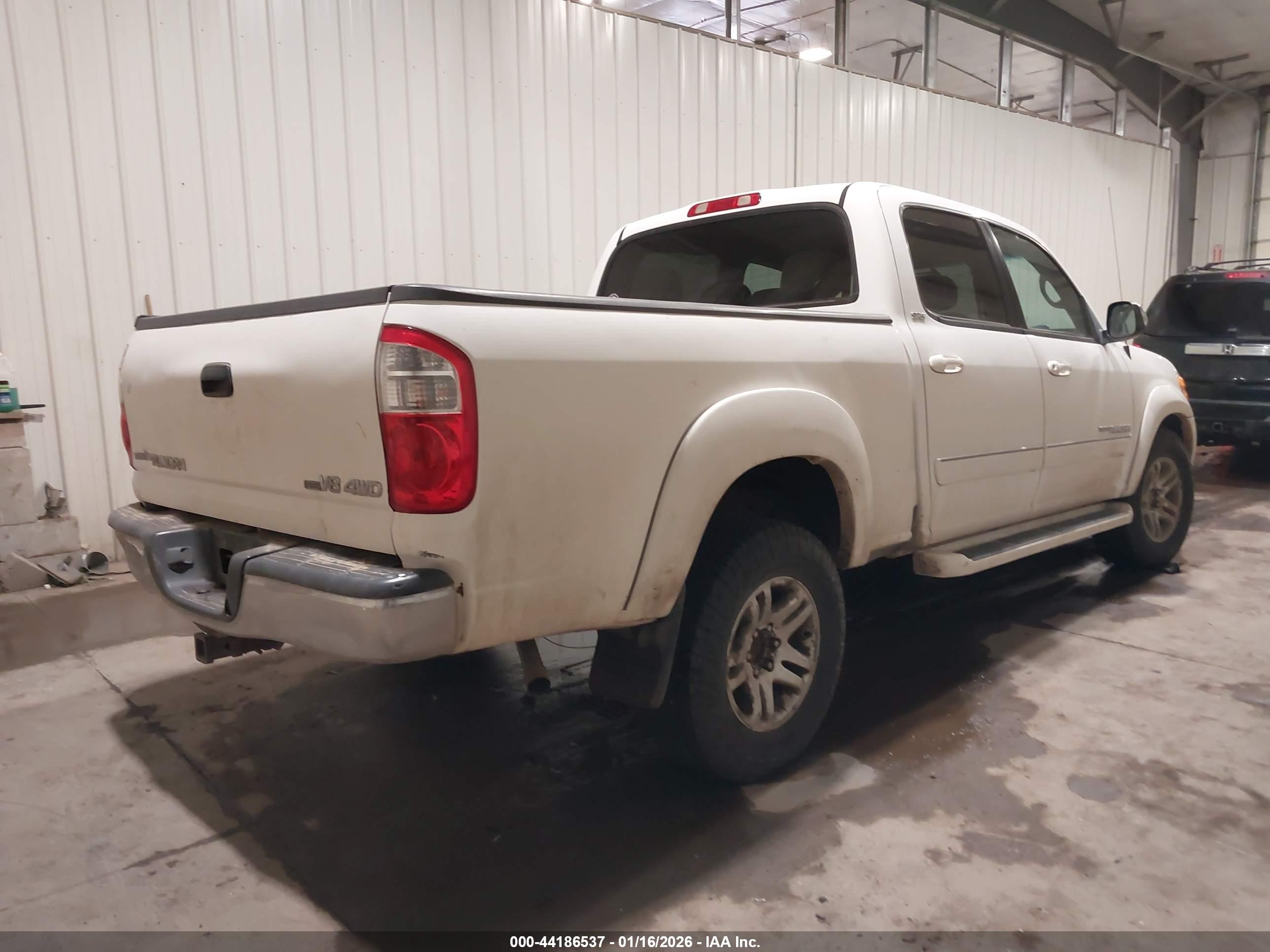 TOYOTA TUNDRA image 4