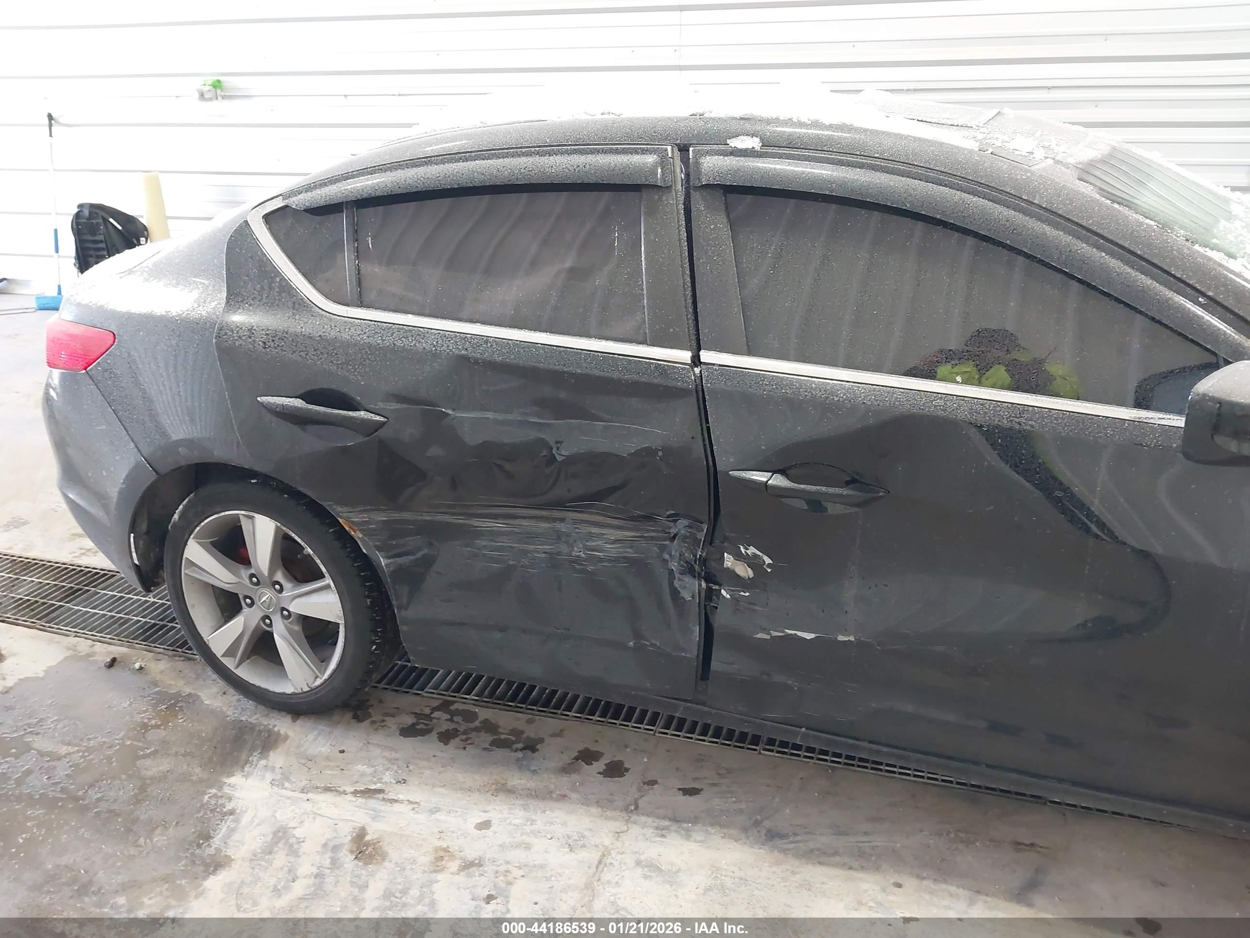 ACURA ILX image 6