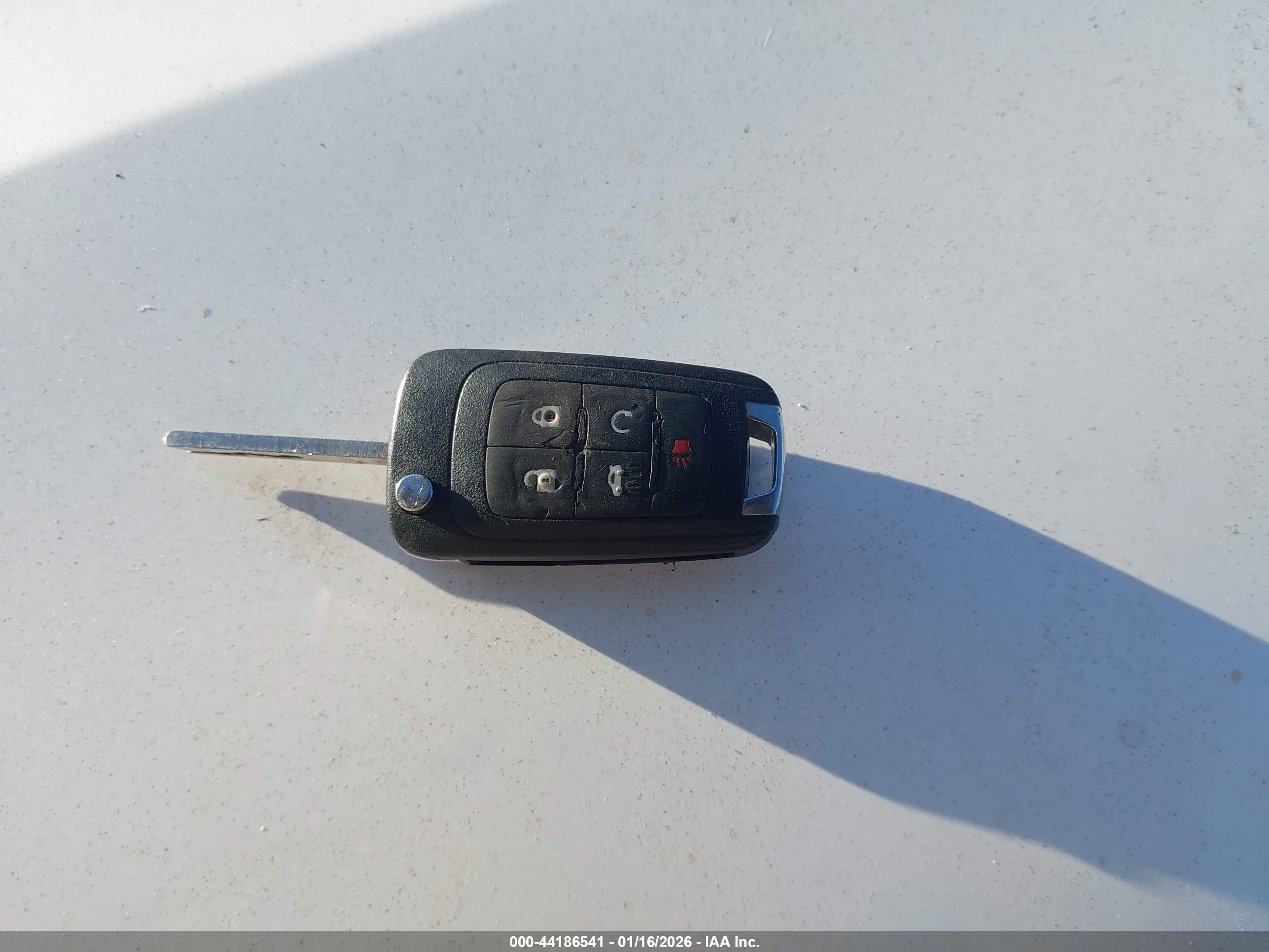 CHEVROLET EQUINOX image 11