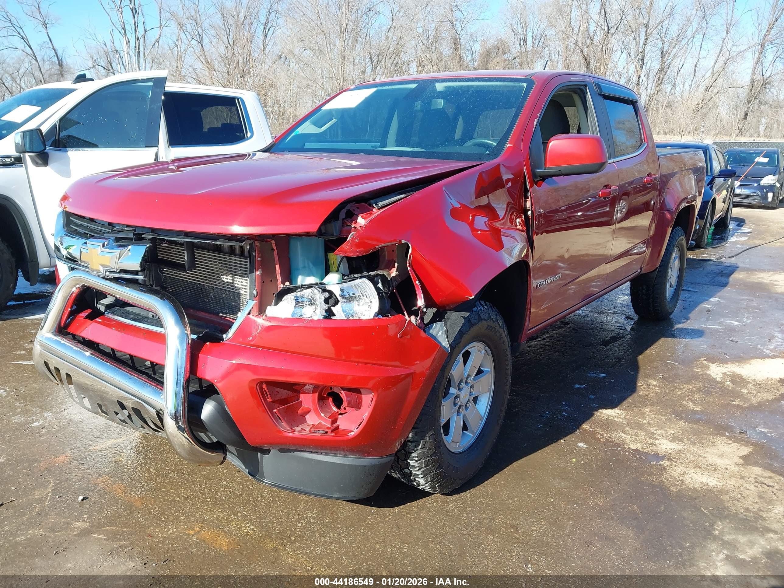 CHEVROLET COLORADO image 2