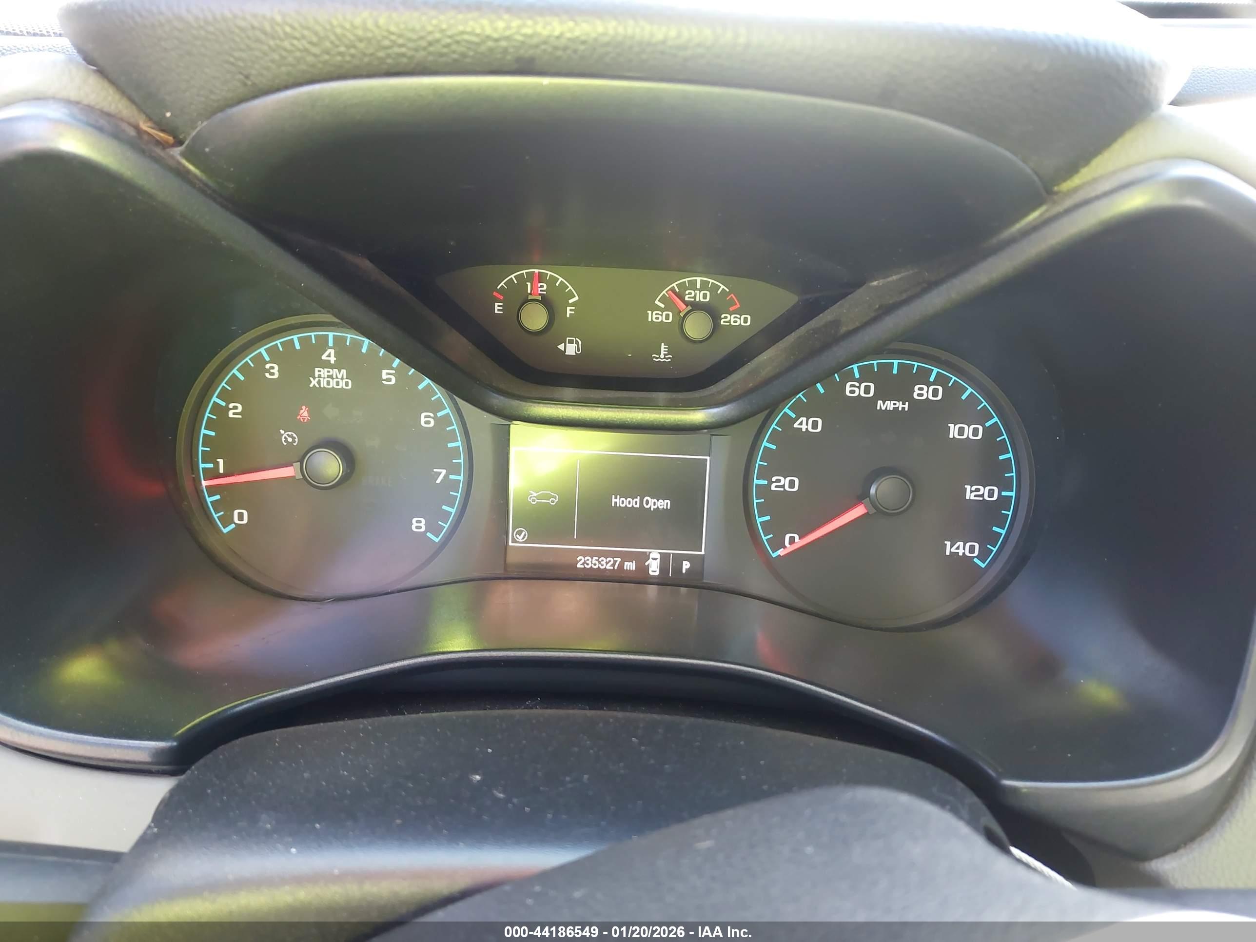 CHEVROLET COLORADO image 7