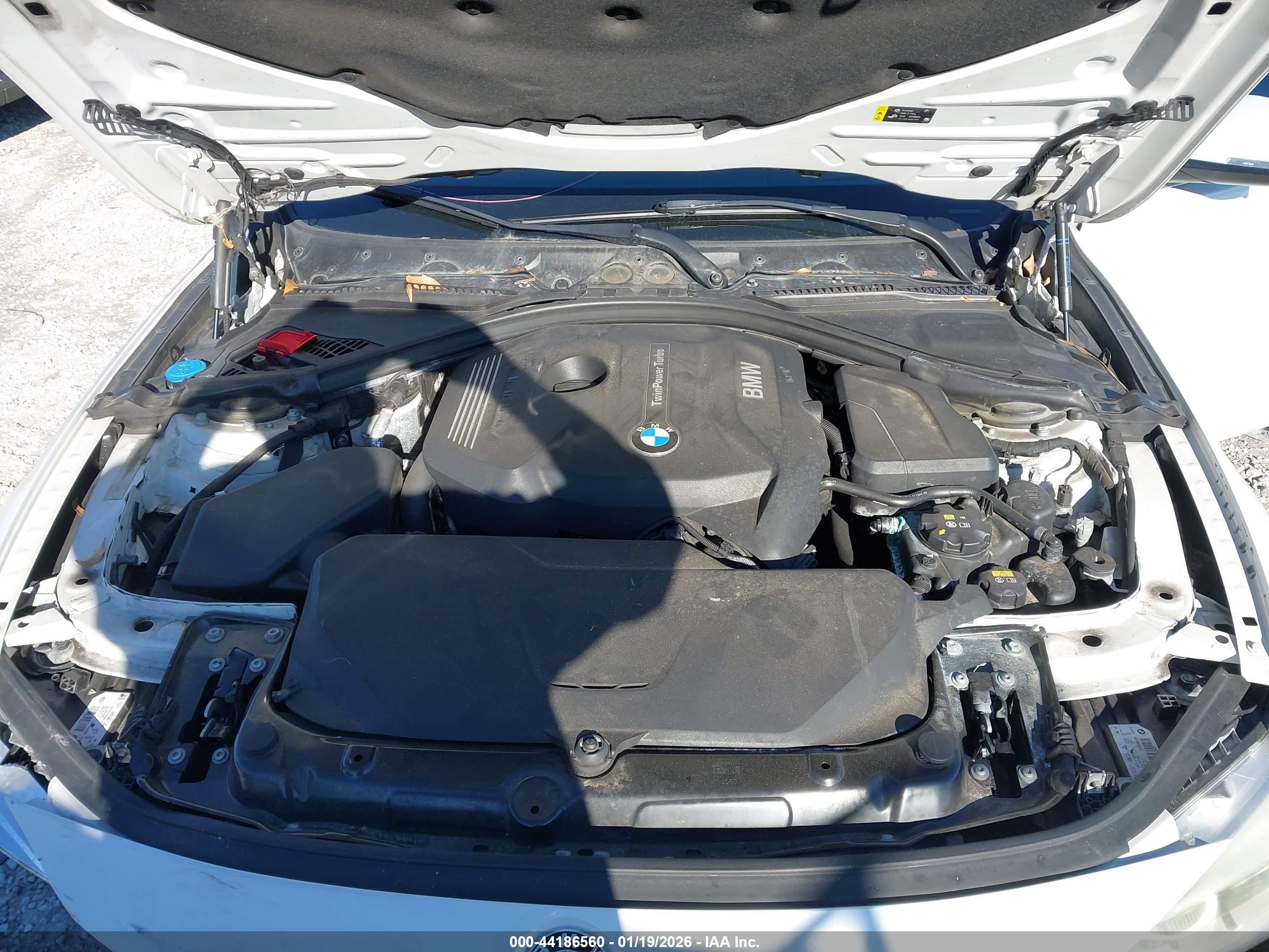 BMW 330I image 10