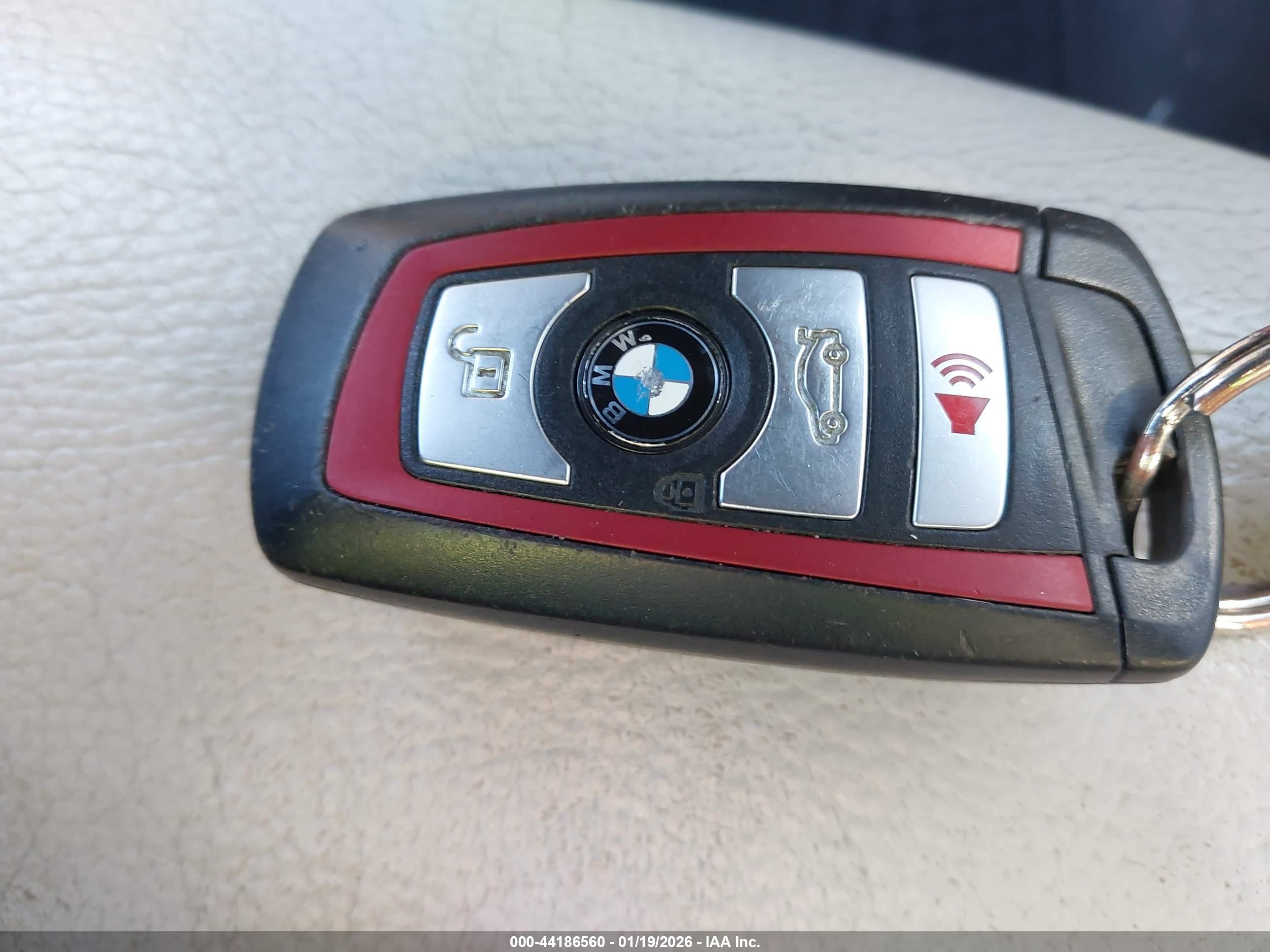 BMW 330I image 11