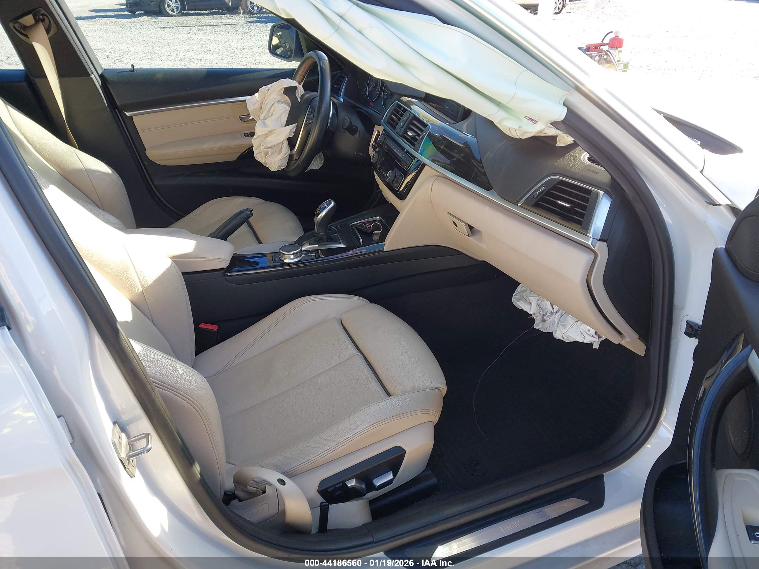 BMW 330I image 5