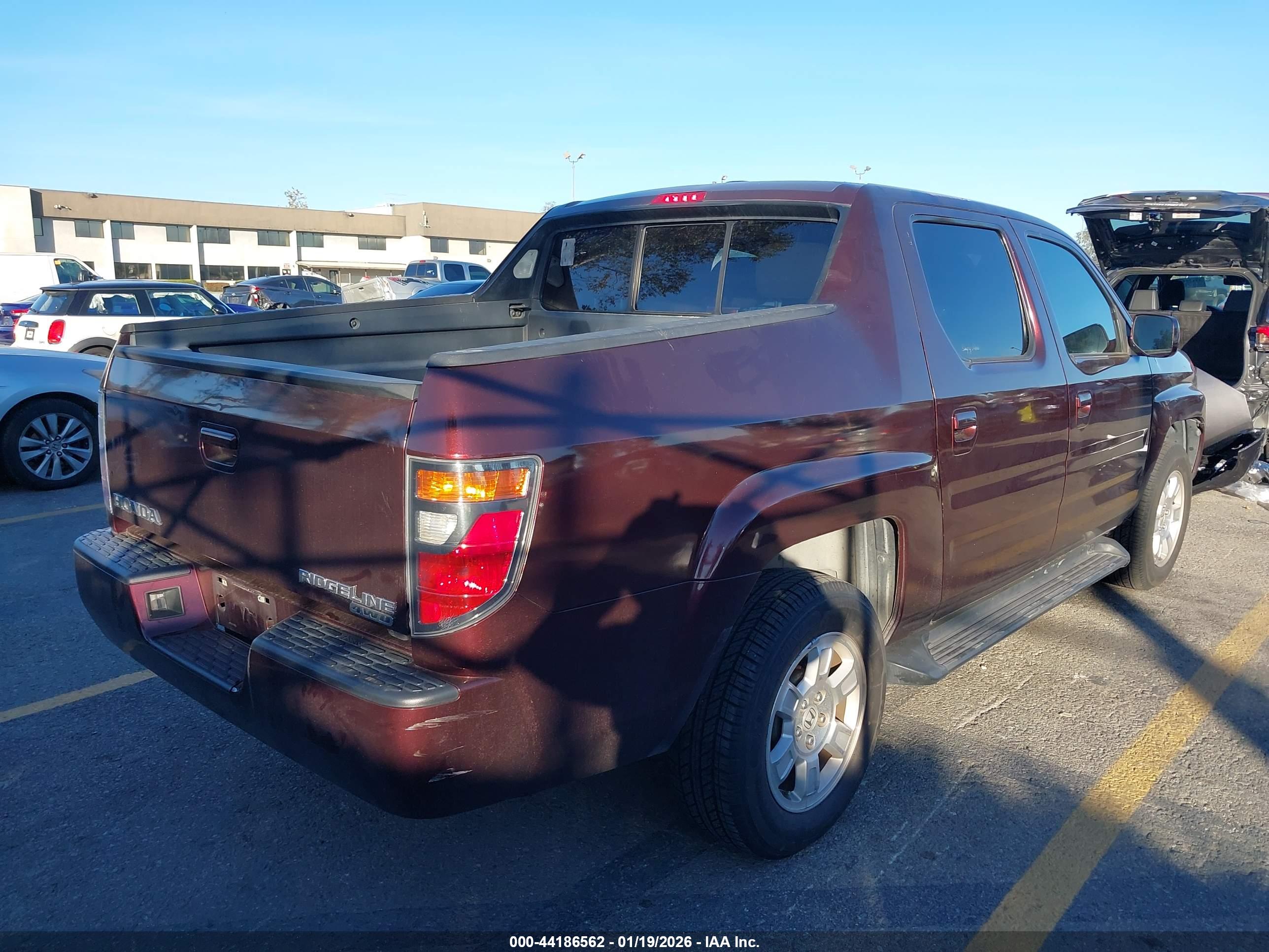 HONDA RIDGELINE image 4