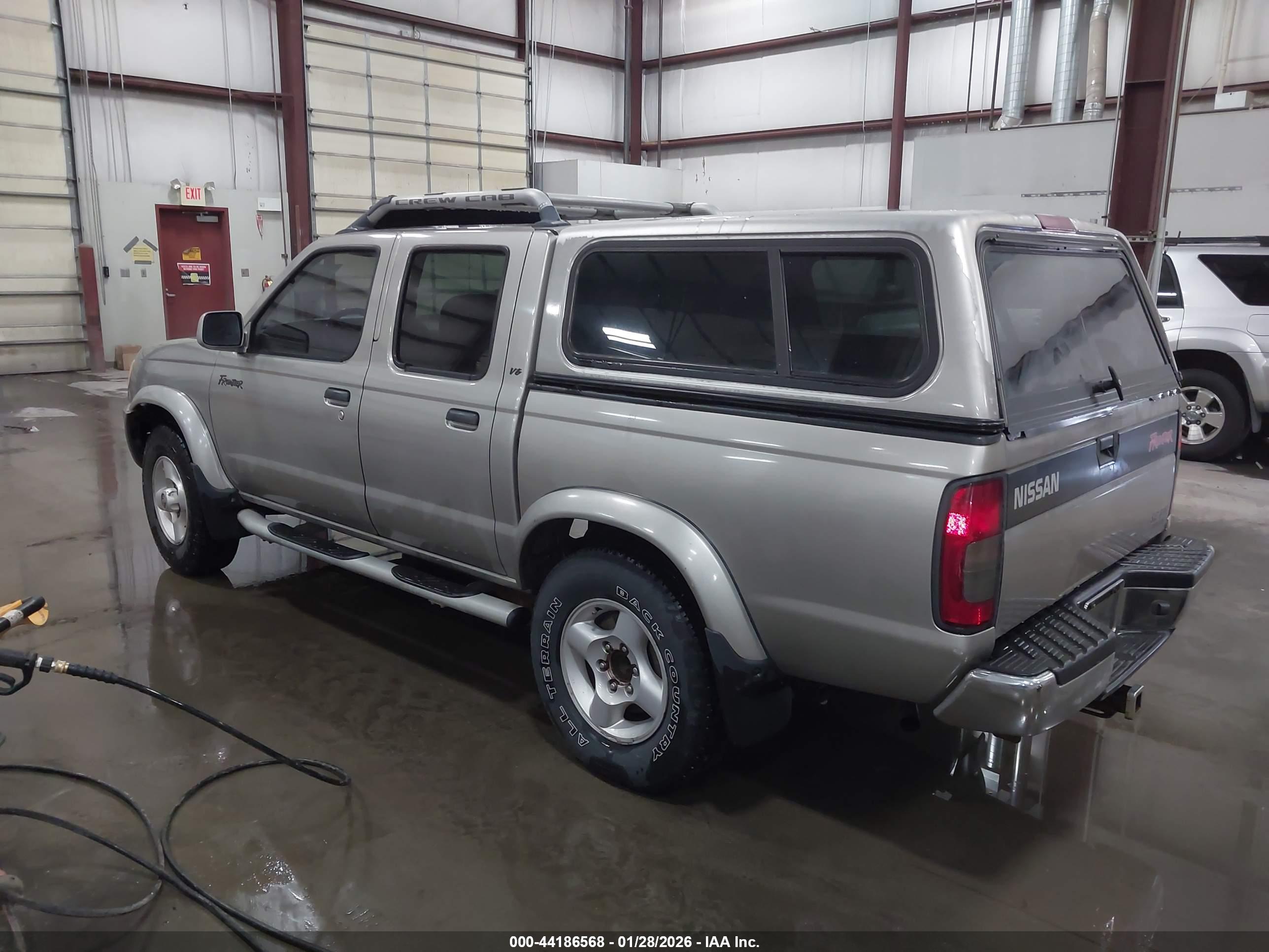 NISSAN FRONTIER image 3