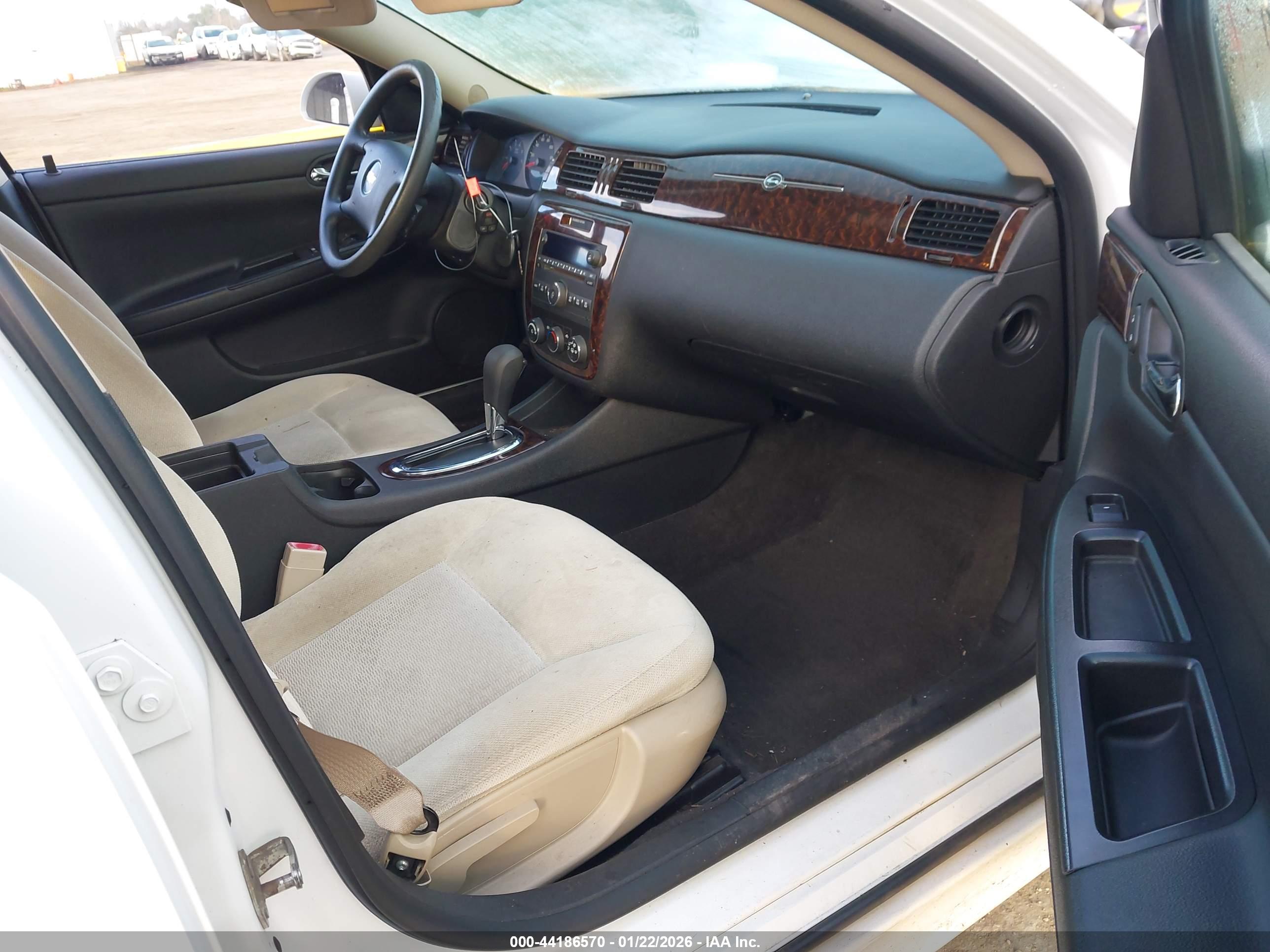 CHEVROLET IMPALA image 5