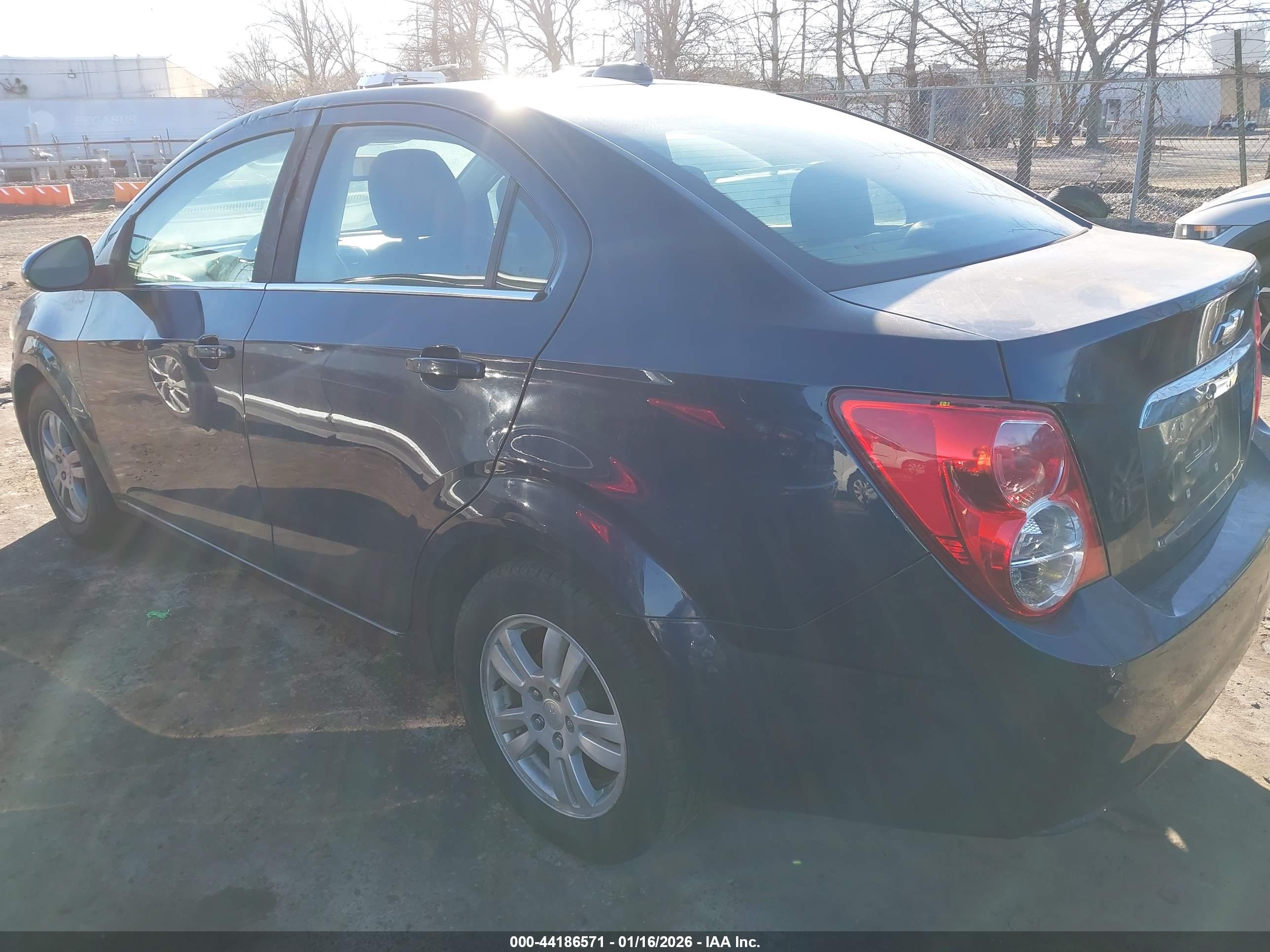 CHEVROLET SONIC image 3