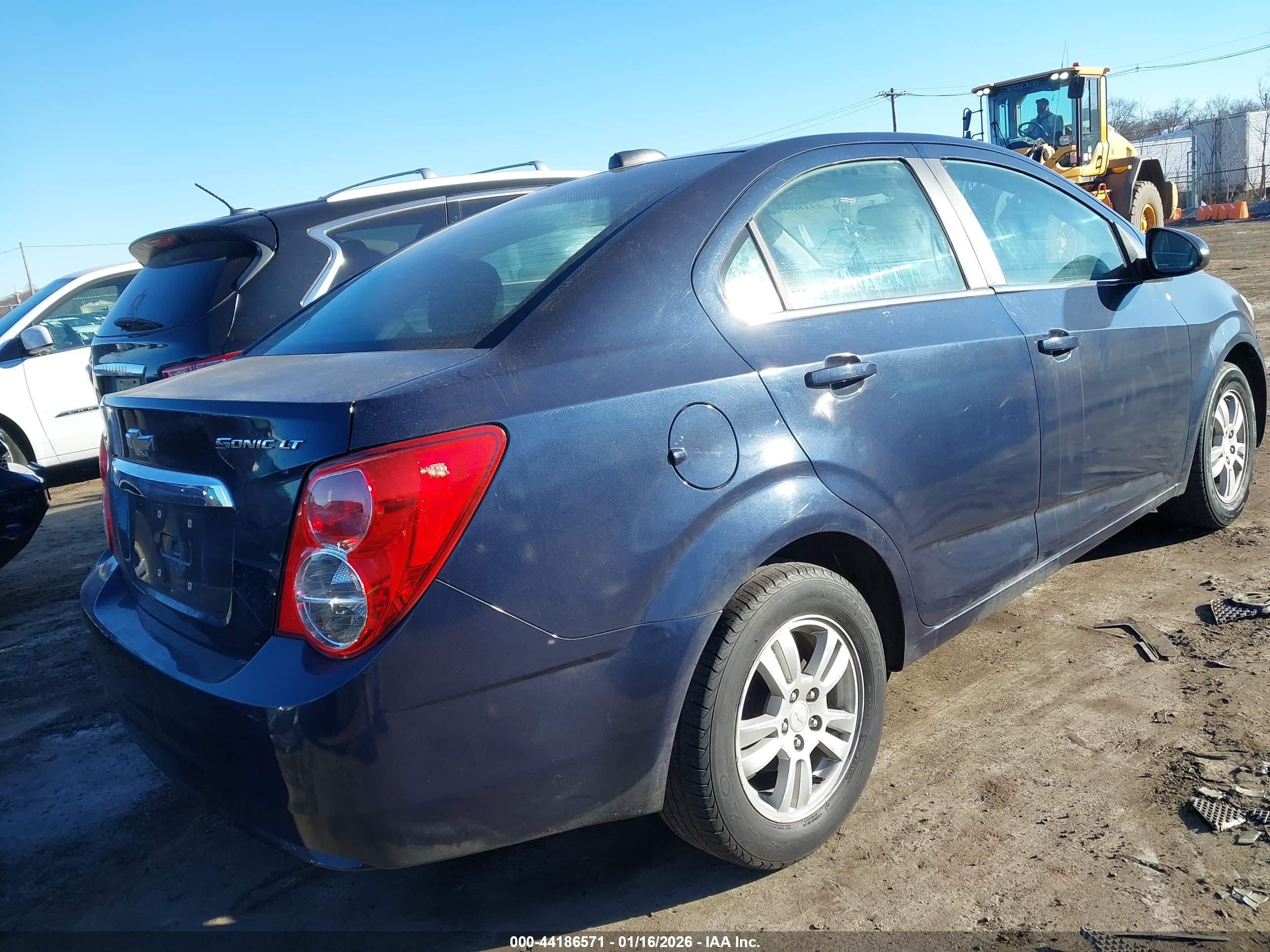 CHEVROLET SONIC image 4