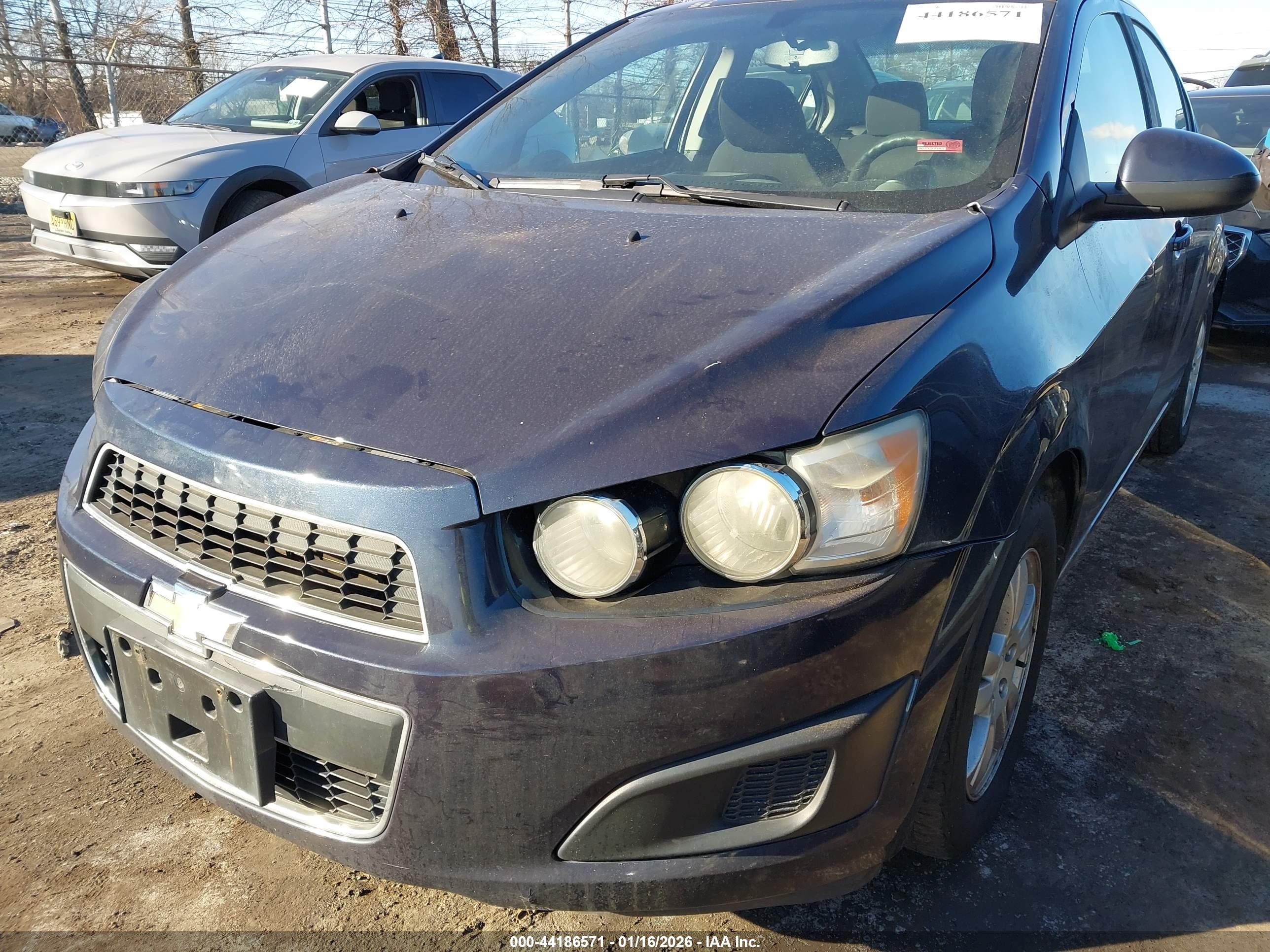 CHEVROLET SONIC image 6