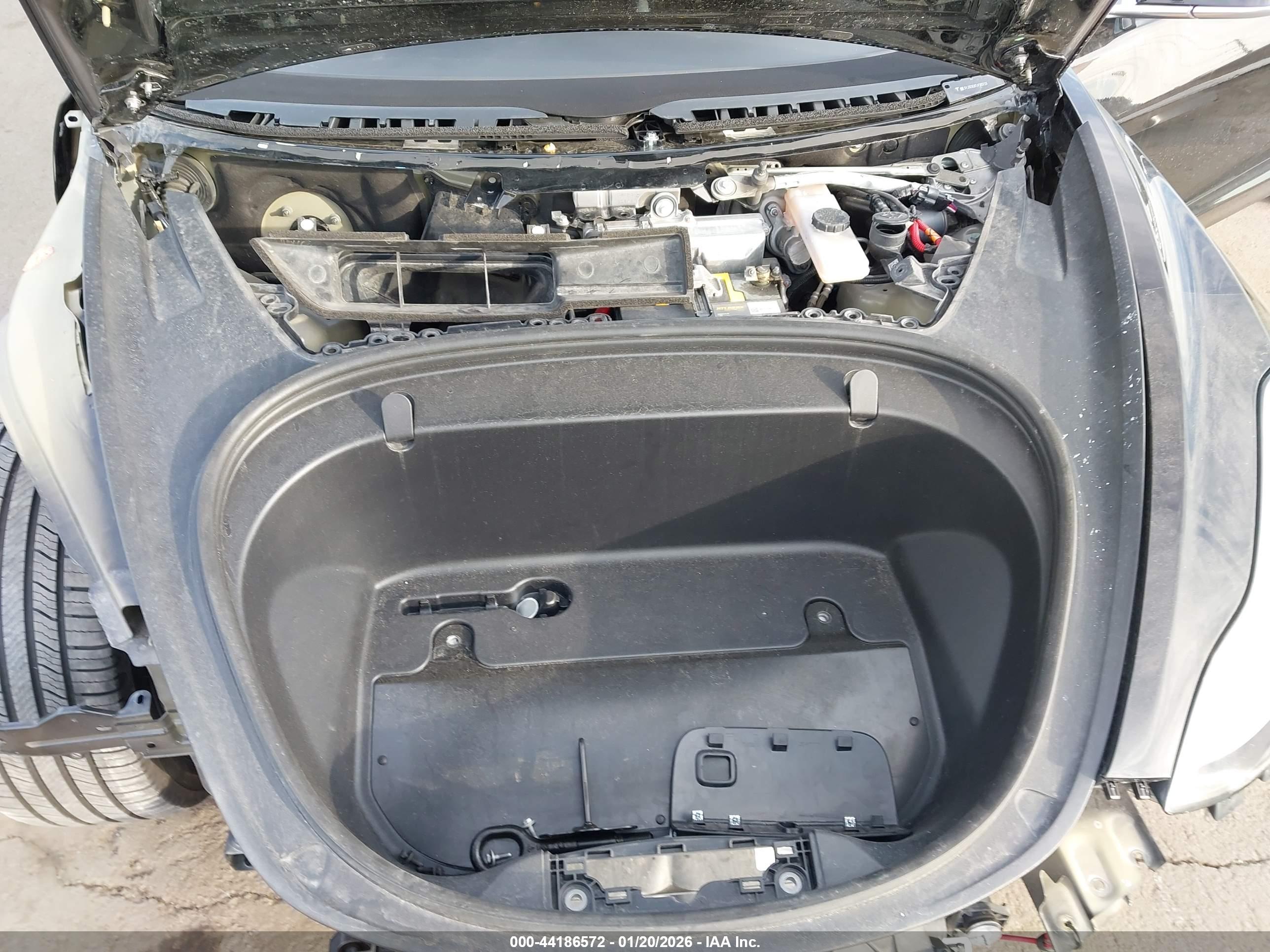 TESLA MODEL image 10