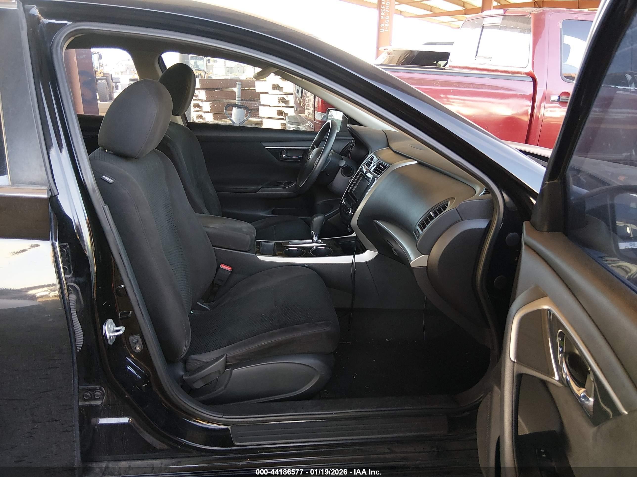 NISSAN ALTIMA image 5