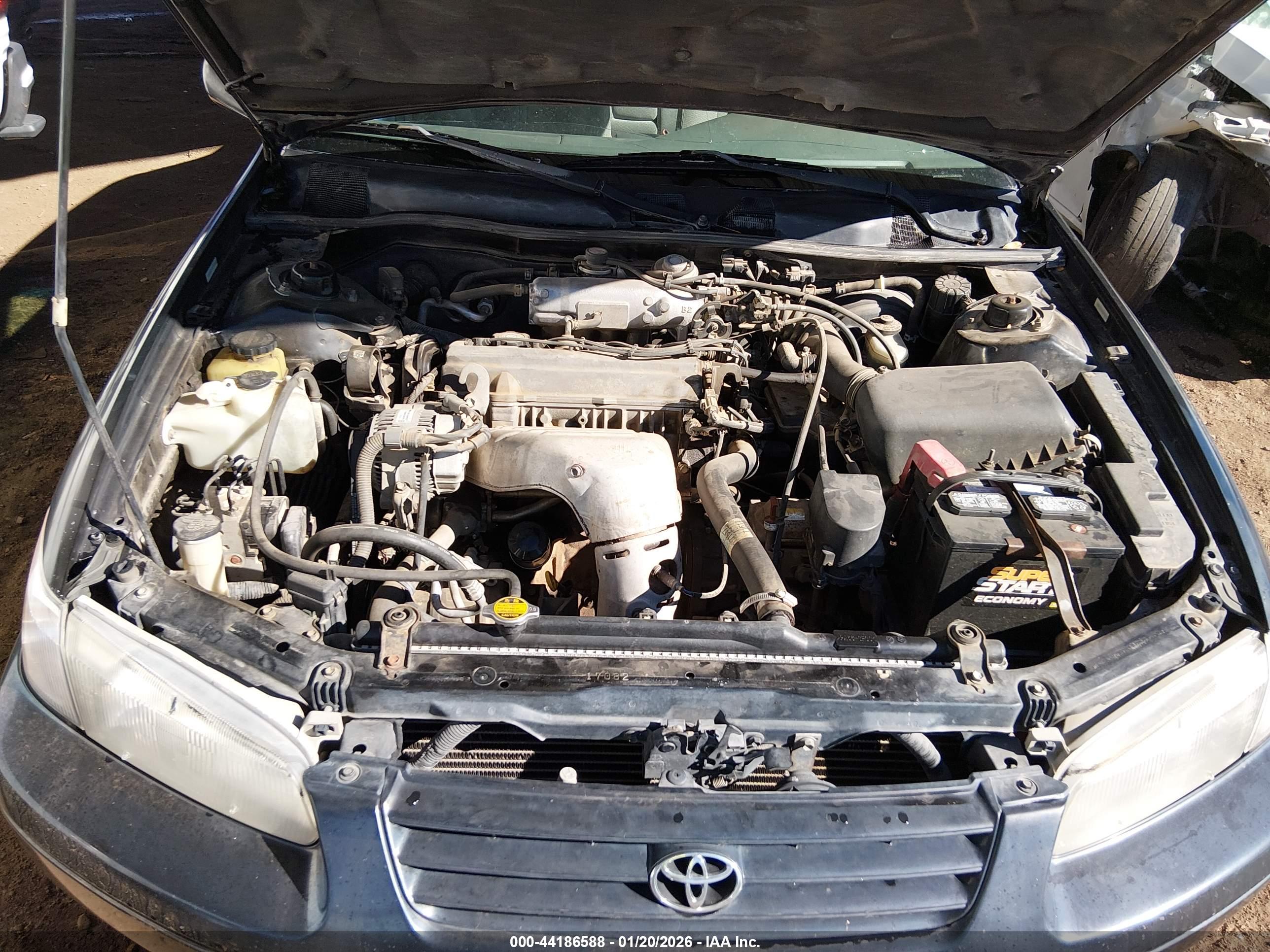 TOYOTA CAMRY image 10