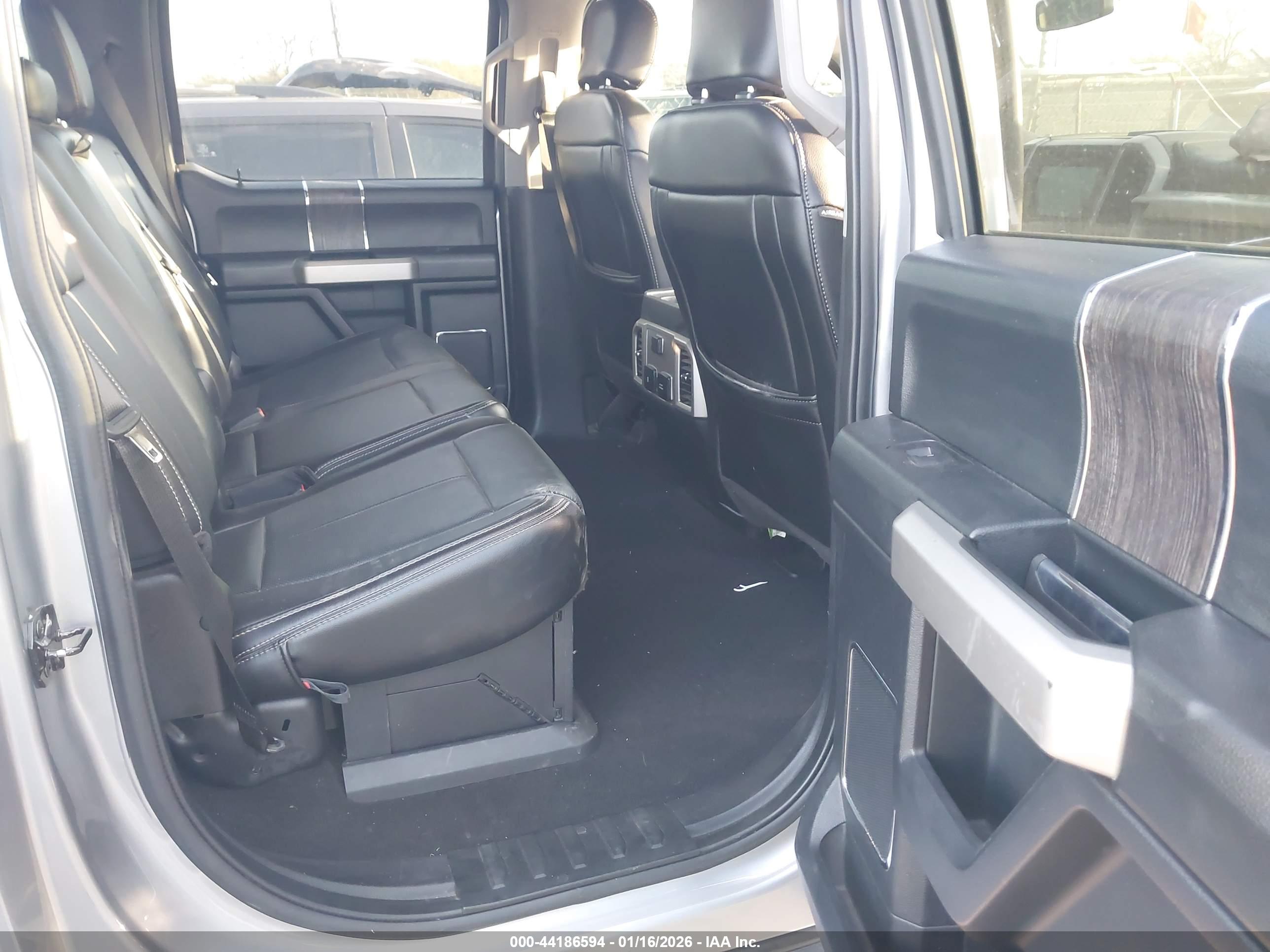 FORD F-250 image 8
