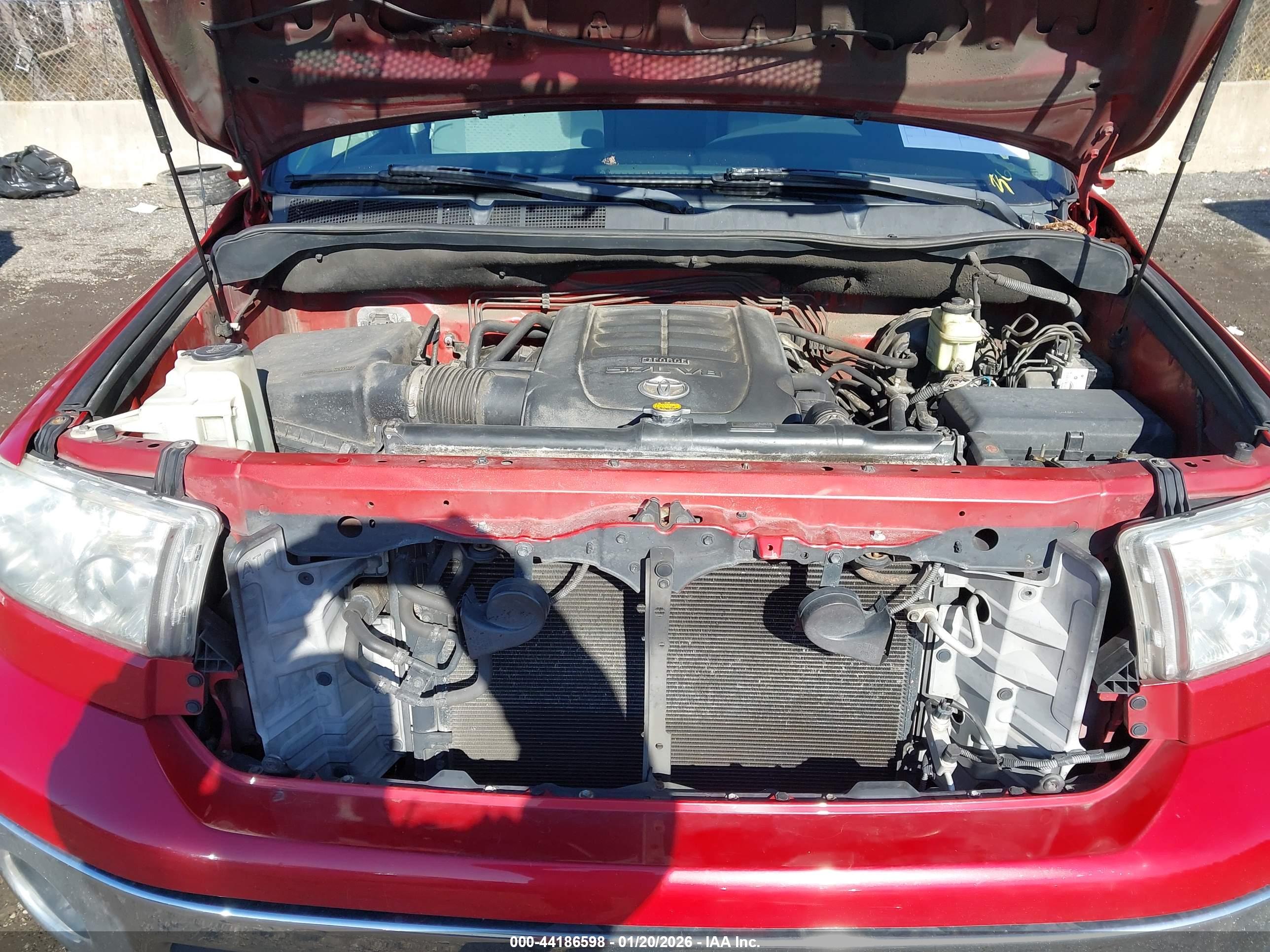 TOYOTA TUNDRA image 10