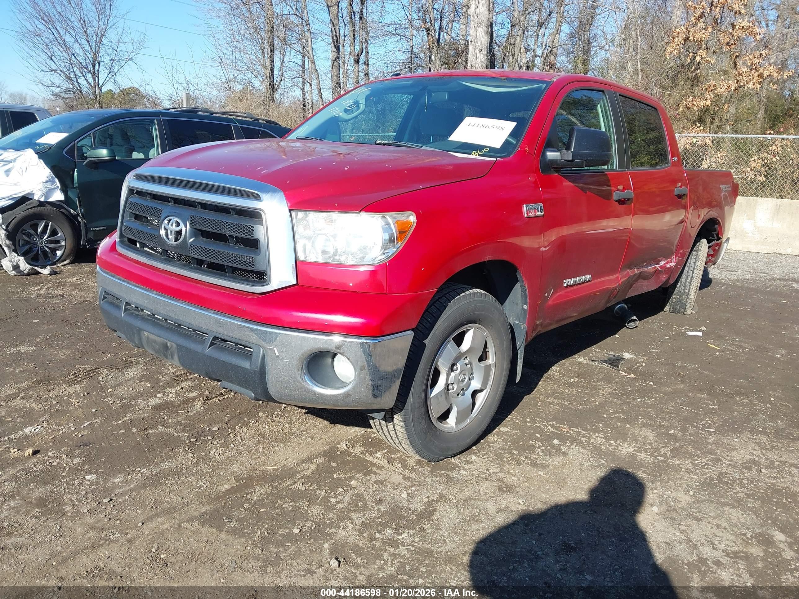TOYOTA TUNDRA image 2