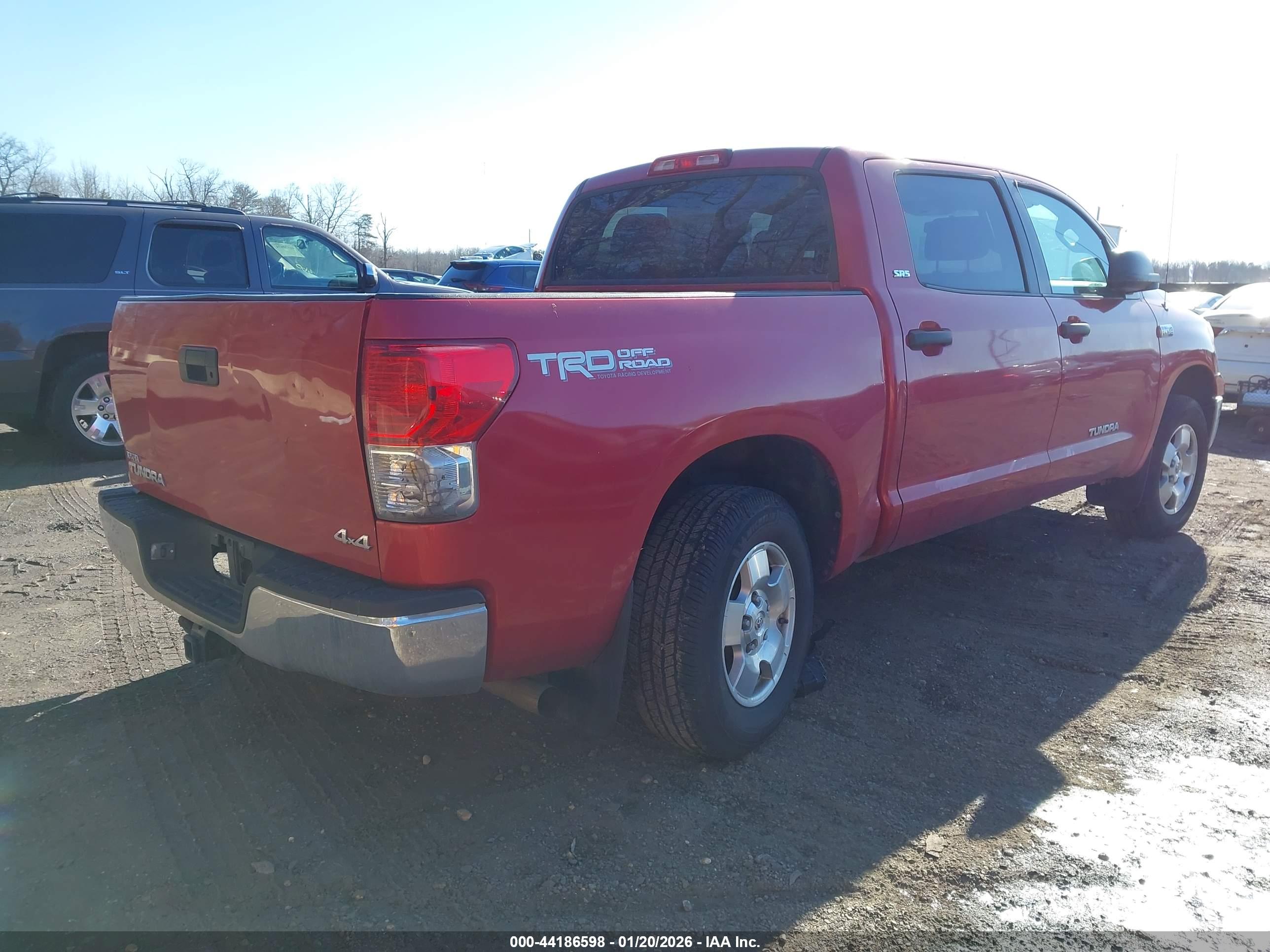 TOYOTA TUNDRA image 4