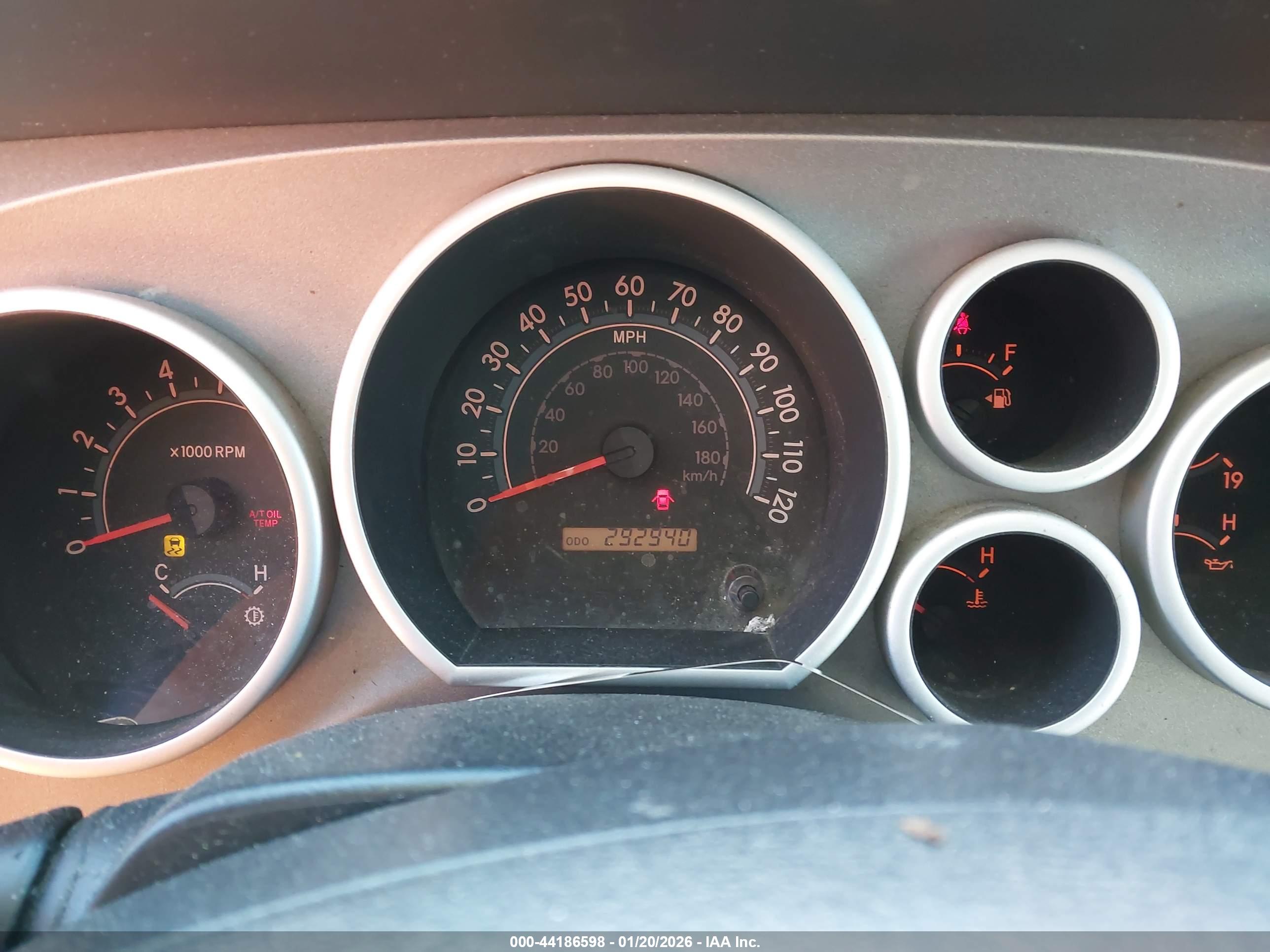 TOYOTA TUNDRA image 7