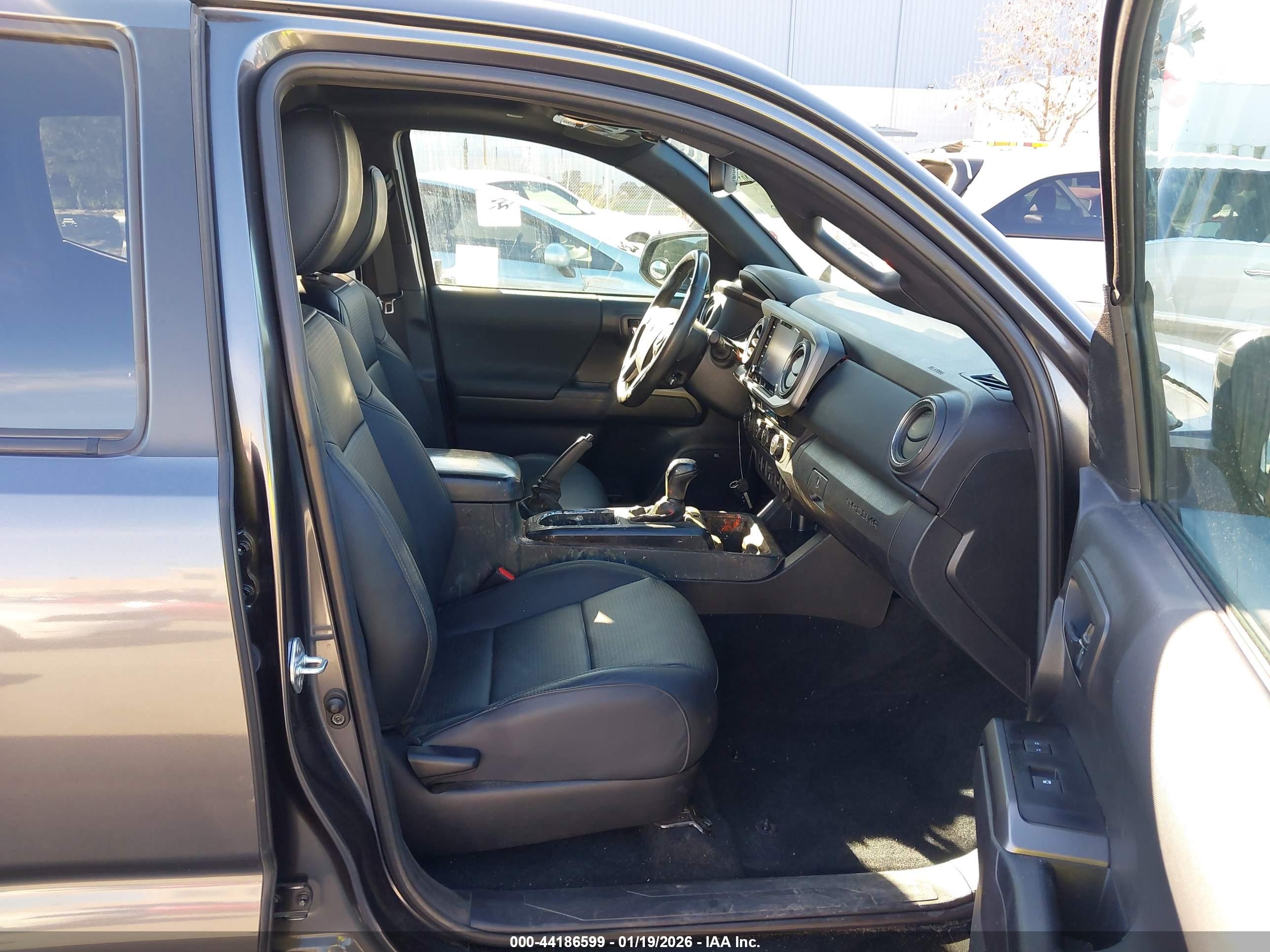 TOYOTA TACOMA image 5