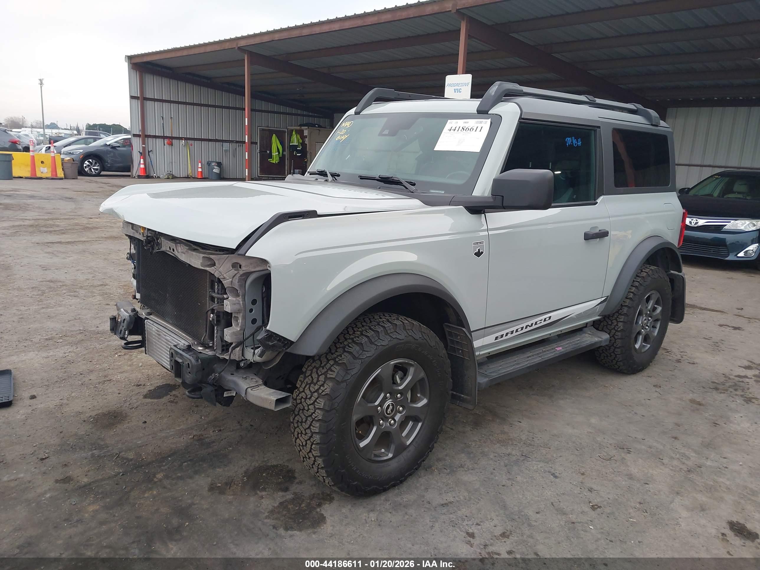 FORD BRONCO image 2
